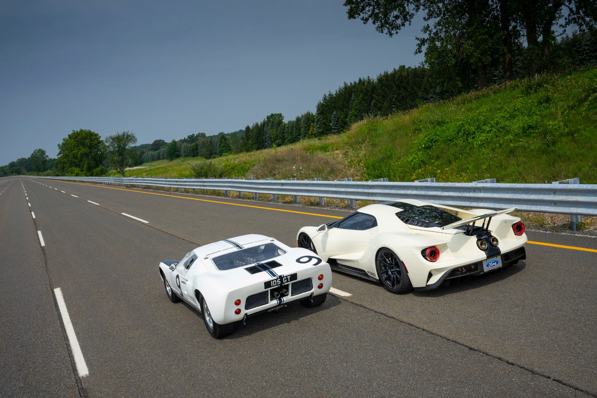 Ford-GT-Heritage-Edition-14