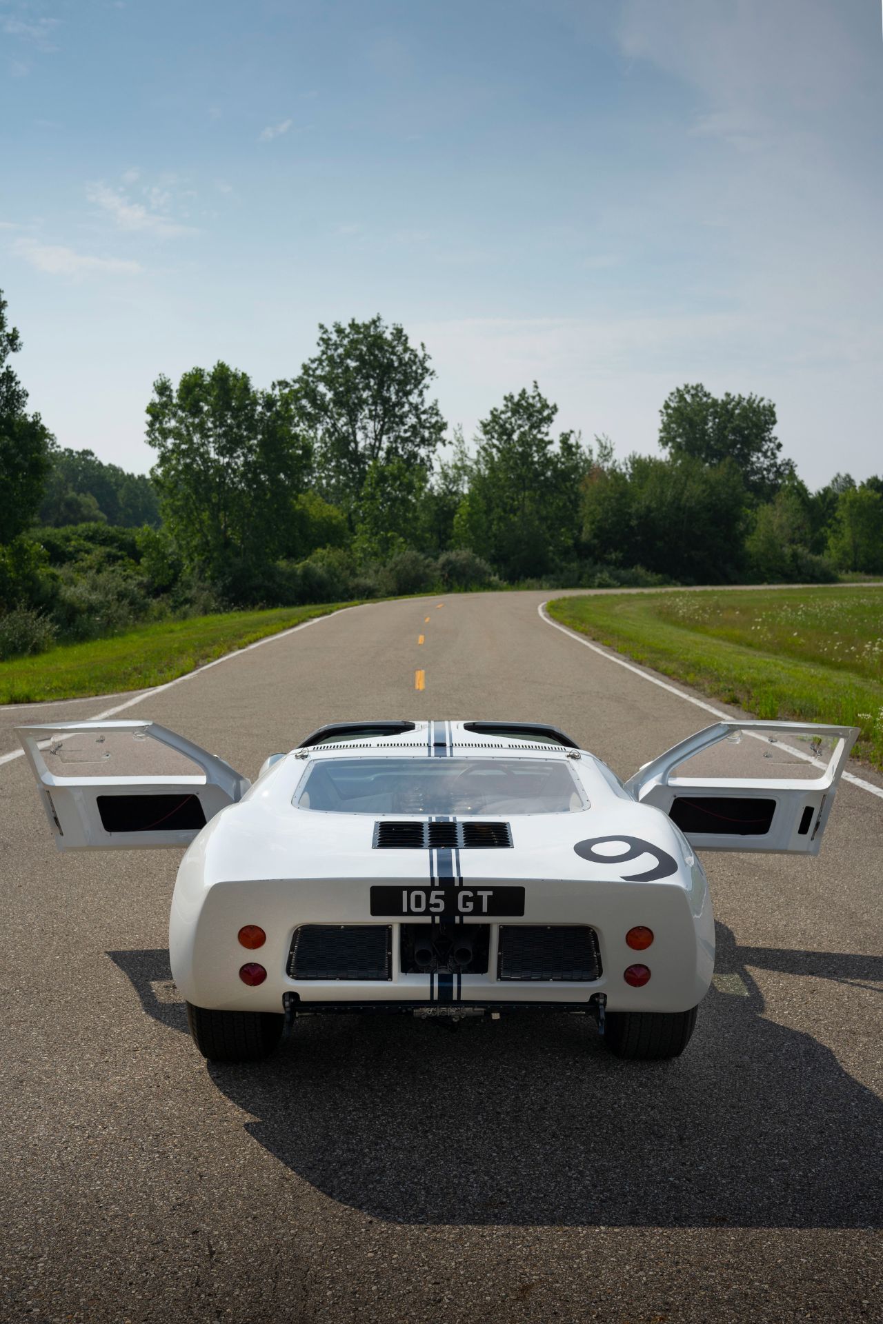 Ford-GT-Heritage-Edition-21