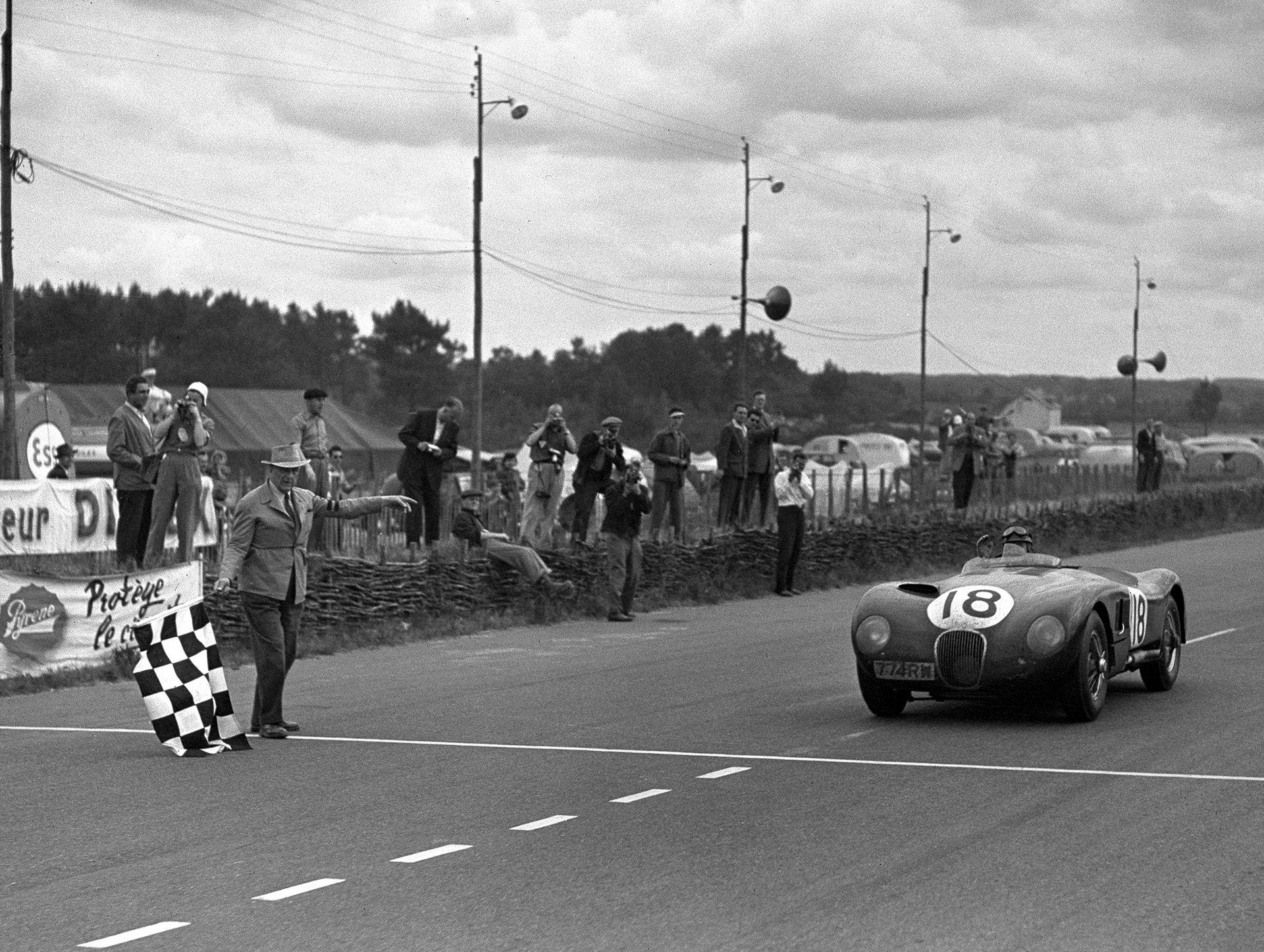 J_Classic_Ctype_280121_1953LeMans_CopyrightJDHT
