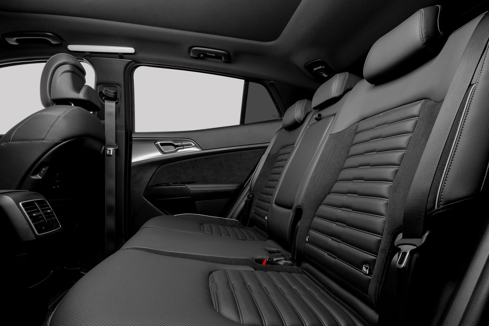Kia-Sportage-Europe-2022-32