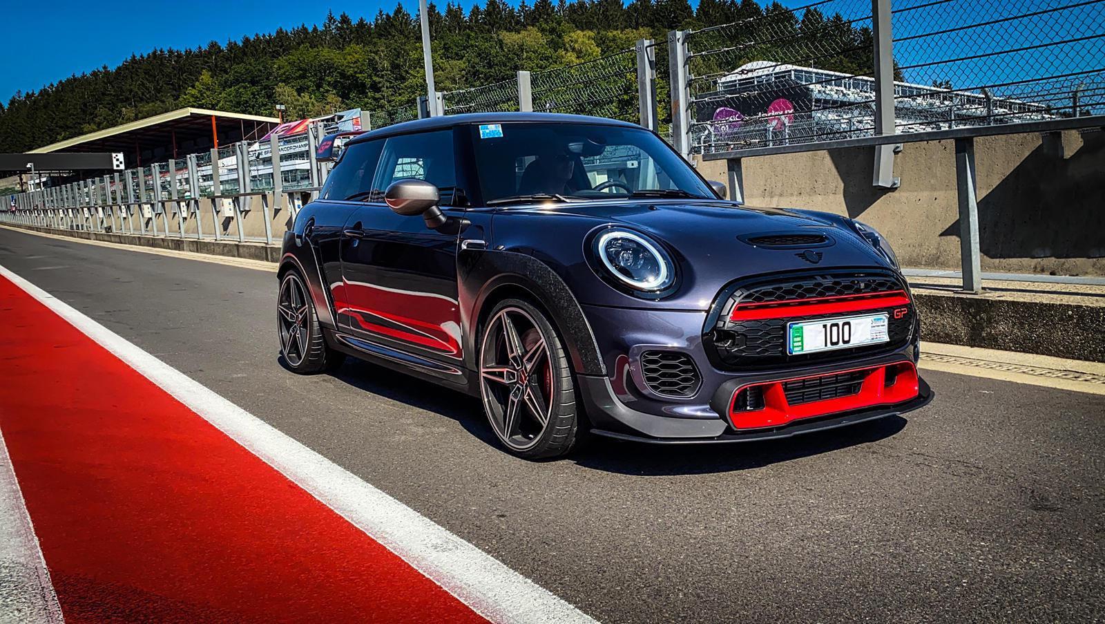 MINI_John_Cooper_Works_GP_by_AC_Schnitzer_0012