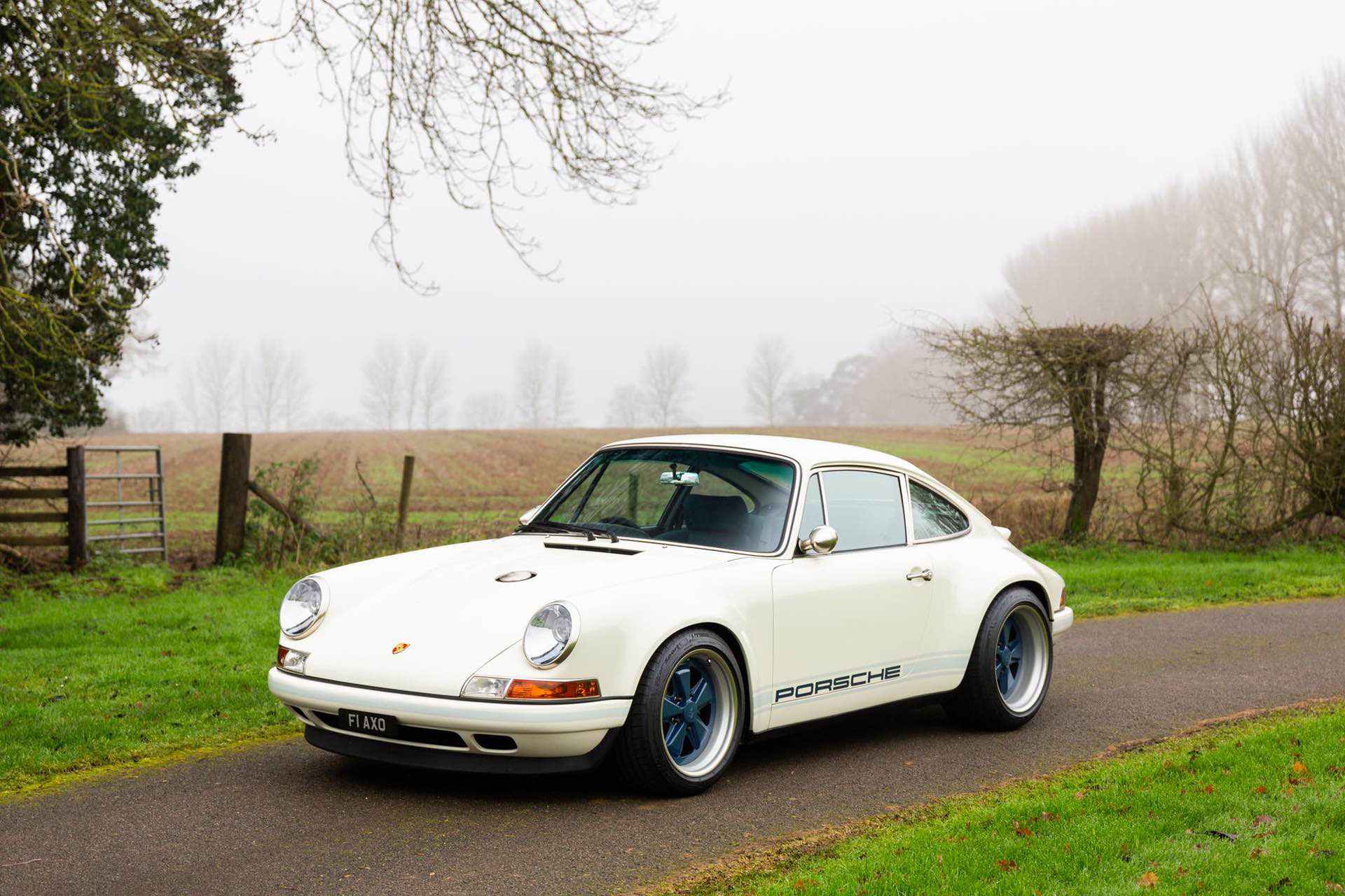 Porsche_911_by_Singer_Newcastle_Commission_0008