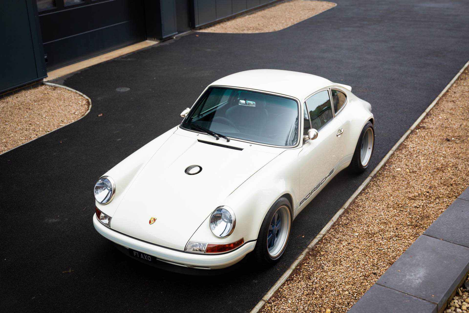 Porsche_911_by_Singer_Newcastle_Commission_0074