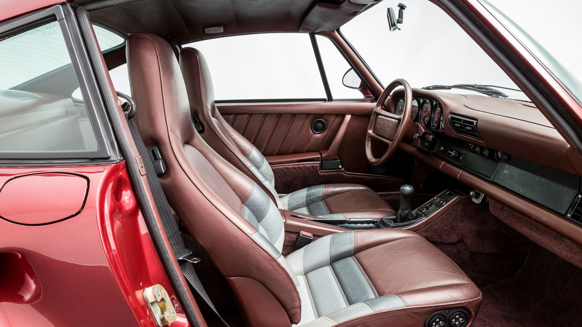 Porsche-959-Prototype-1985-for-sale-16