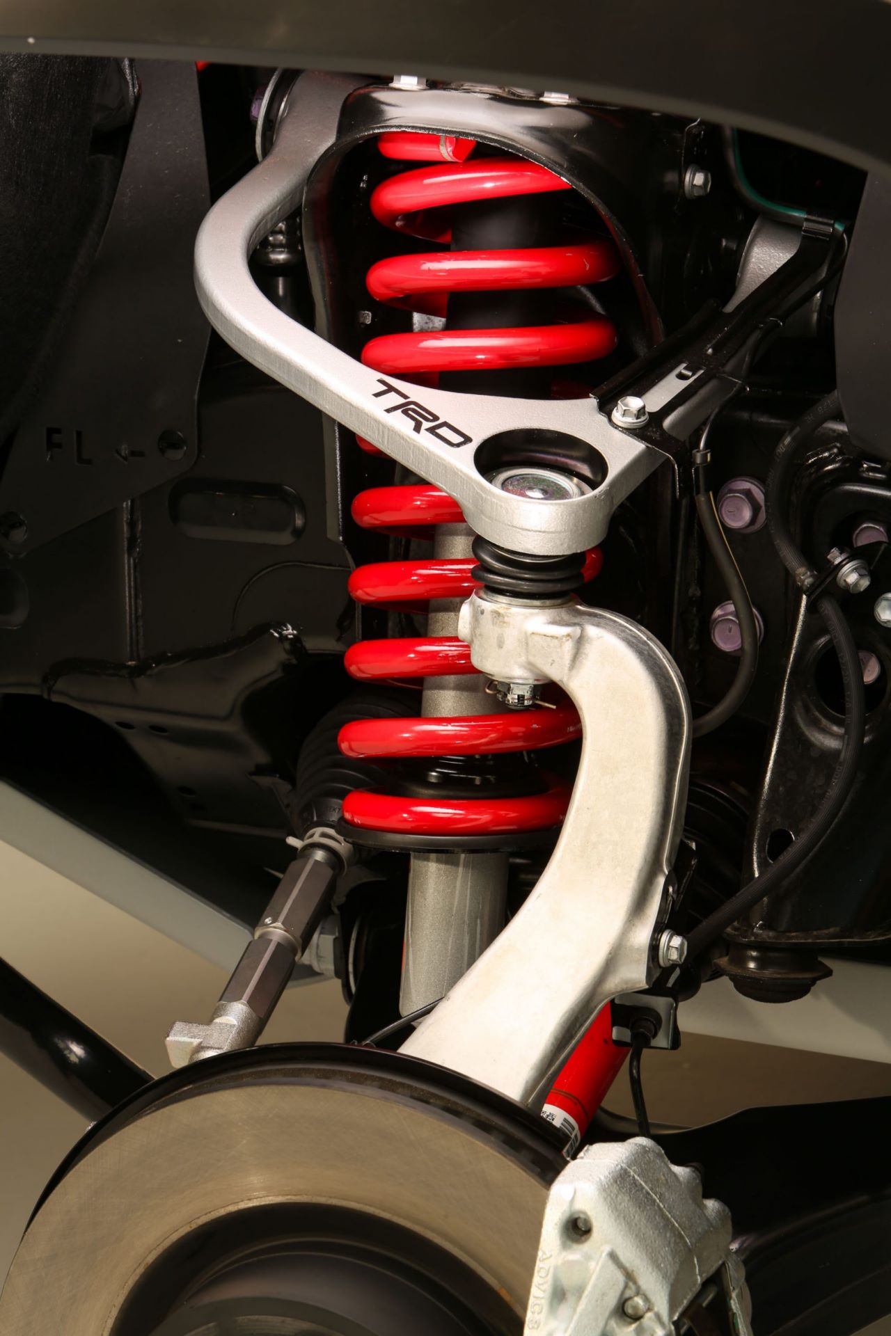 2022_Lifted_And_Accesorized_Tundra_SEMA_2021_LowRes_13-scaled