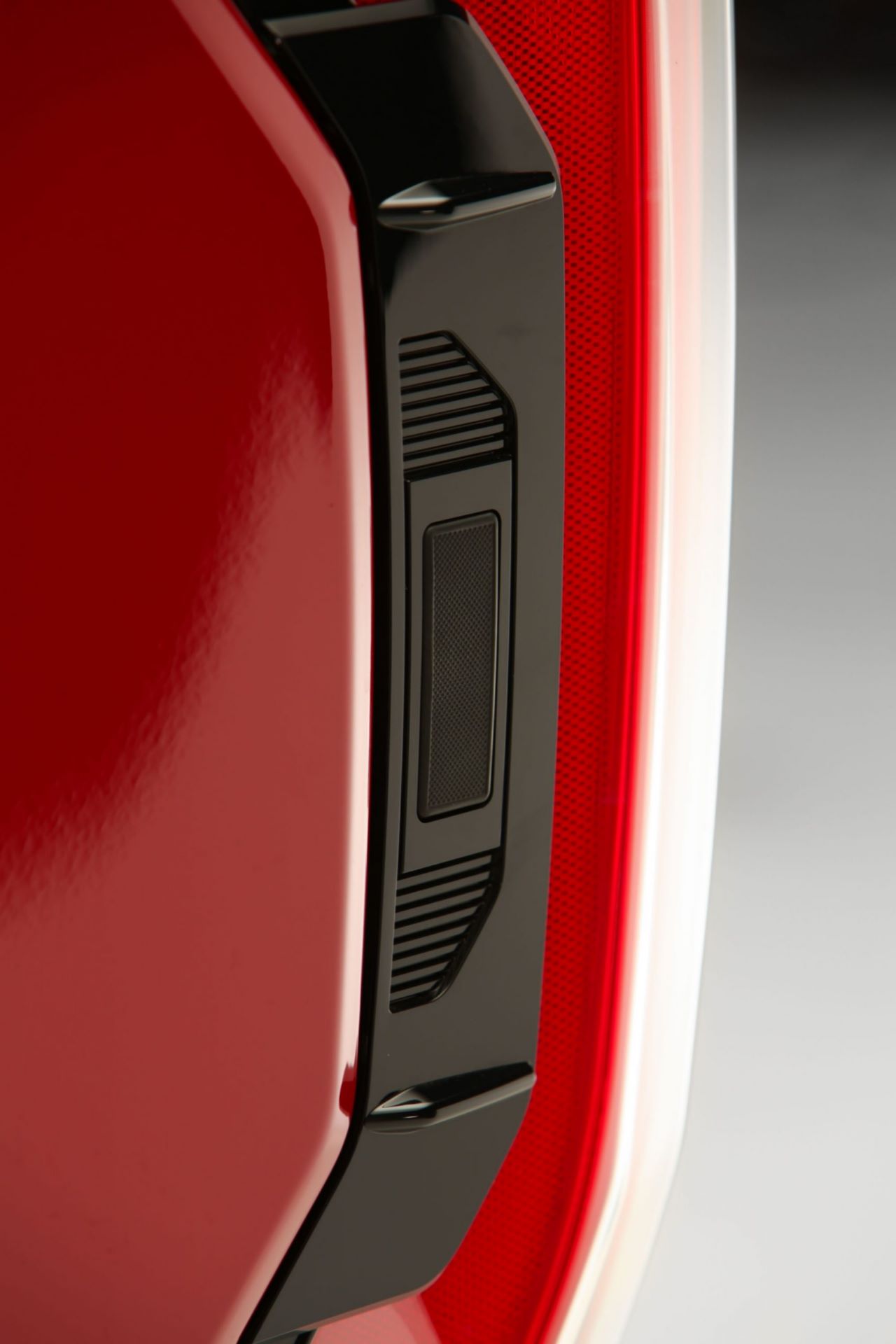 2022_Lifted_And_Accesorized_Tundra_SEMA_2021_LowRes_4-scaled