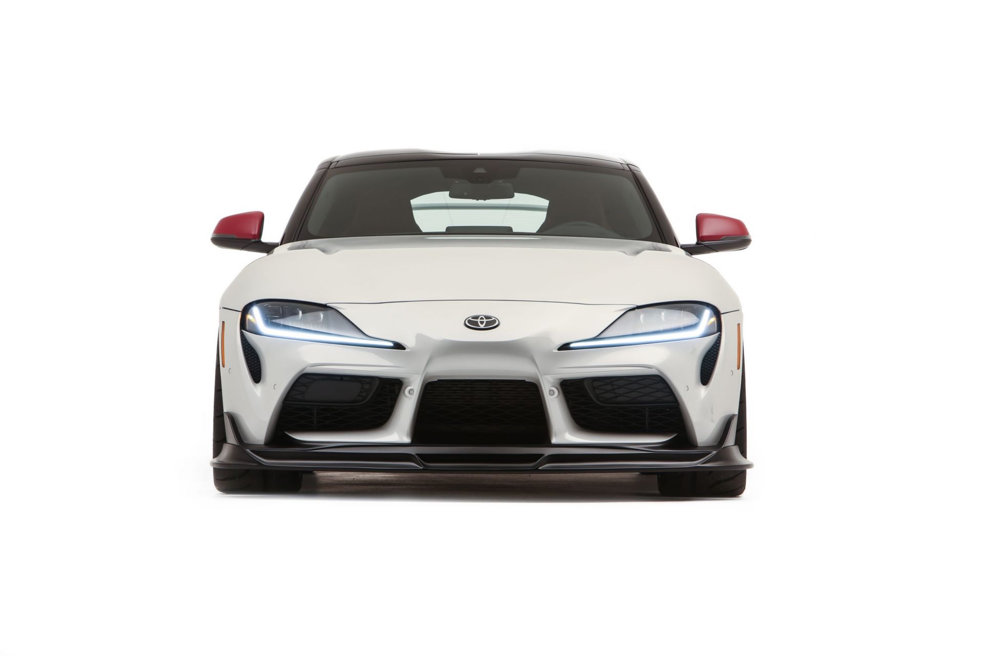 GR_Supra_Sport_Top_SEMA_2021_HiRes_12-scaled