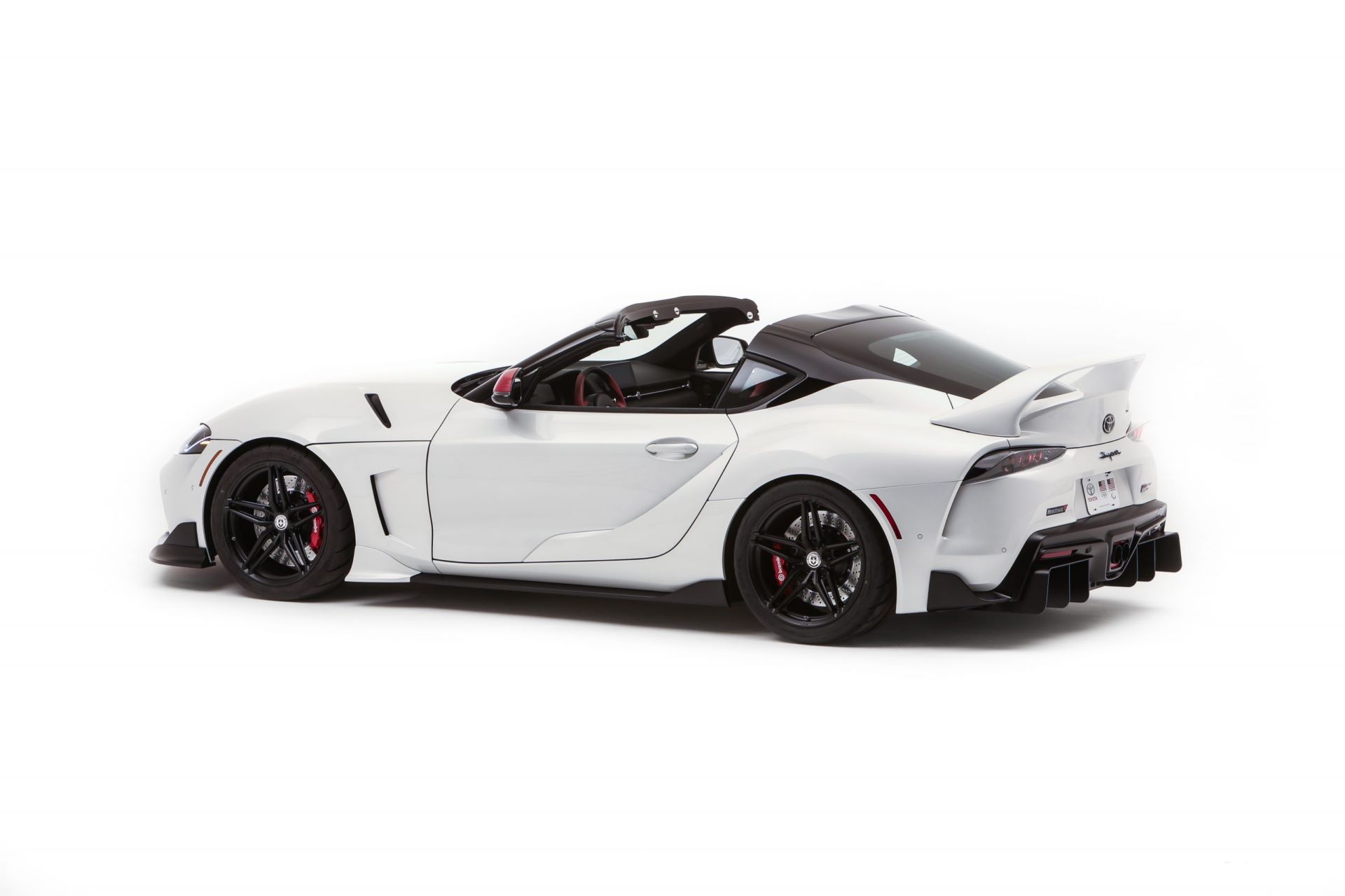 GR_Supra_Sport_Top_SEMA_2021_HiRes_6-scaled