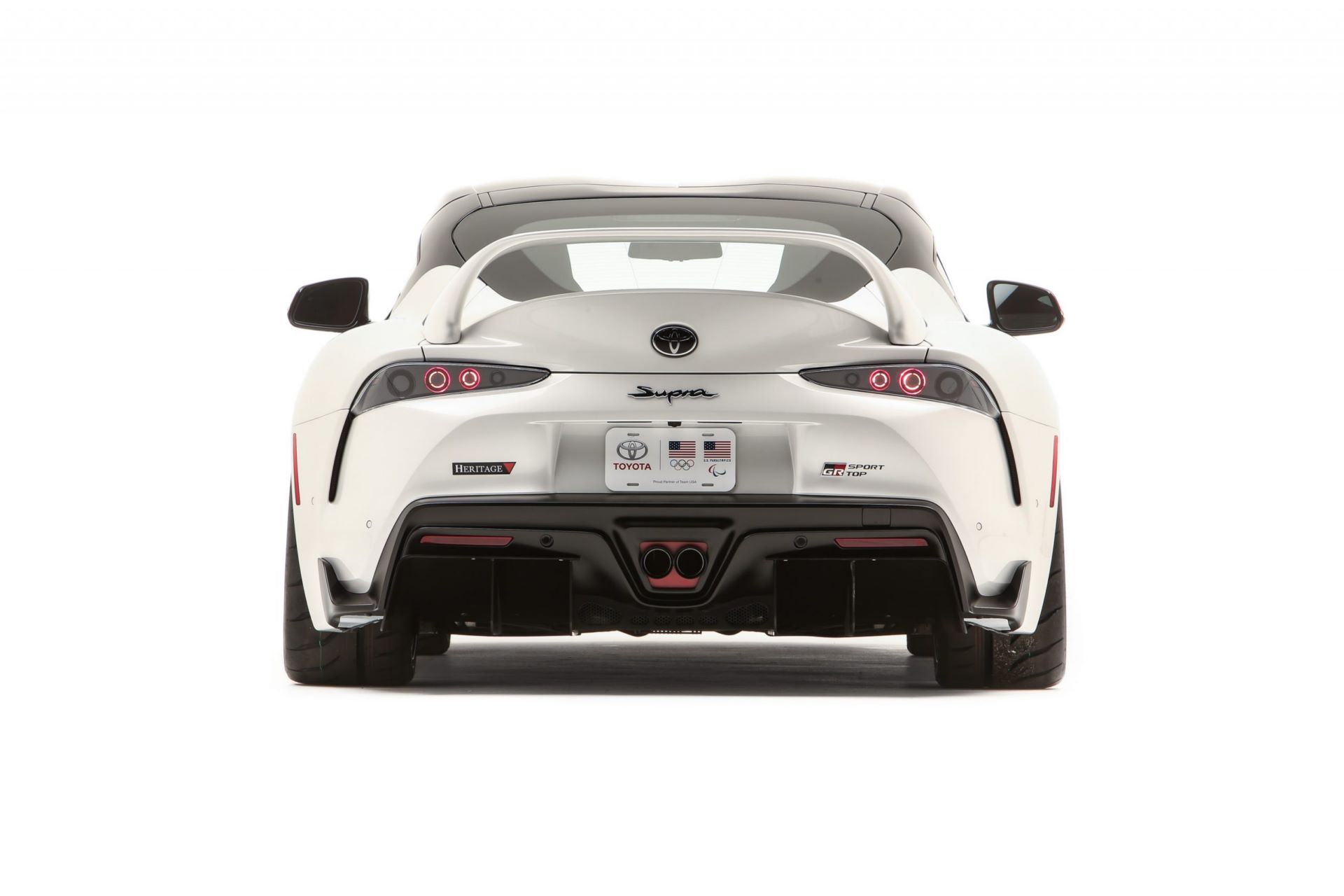 GR_Supra_Sport_Top_SEMA_2021_LowRes_15-scaled