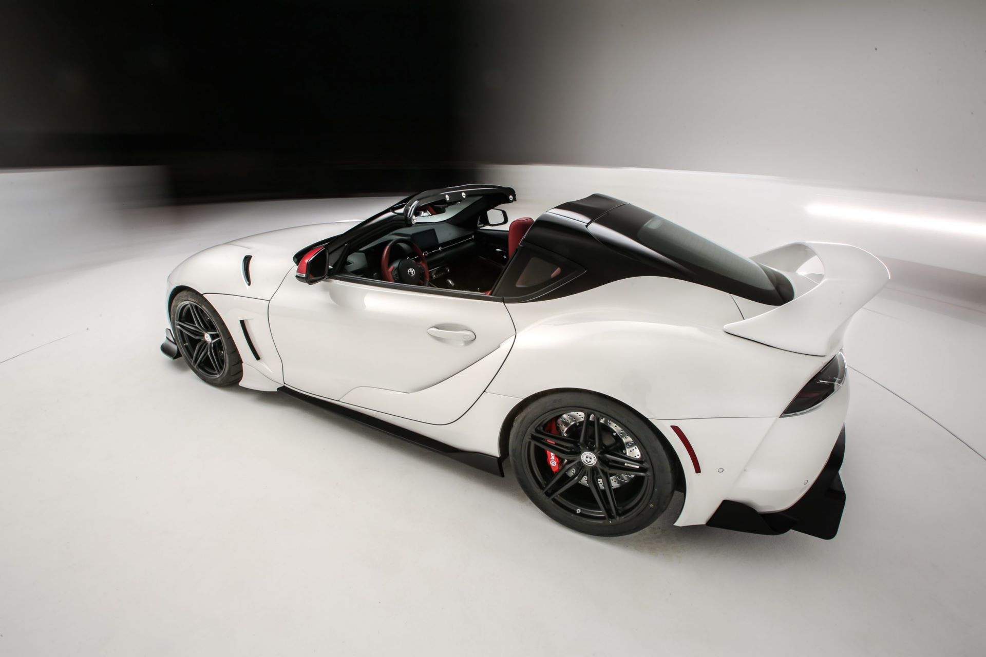GR_Supra_Sport_Top_SEMA_2021_LowRes_26-scaled