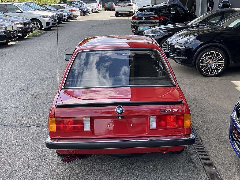 1985_BMW_323i_sale-22