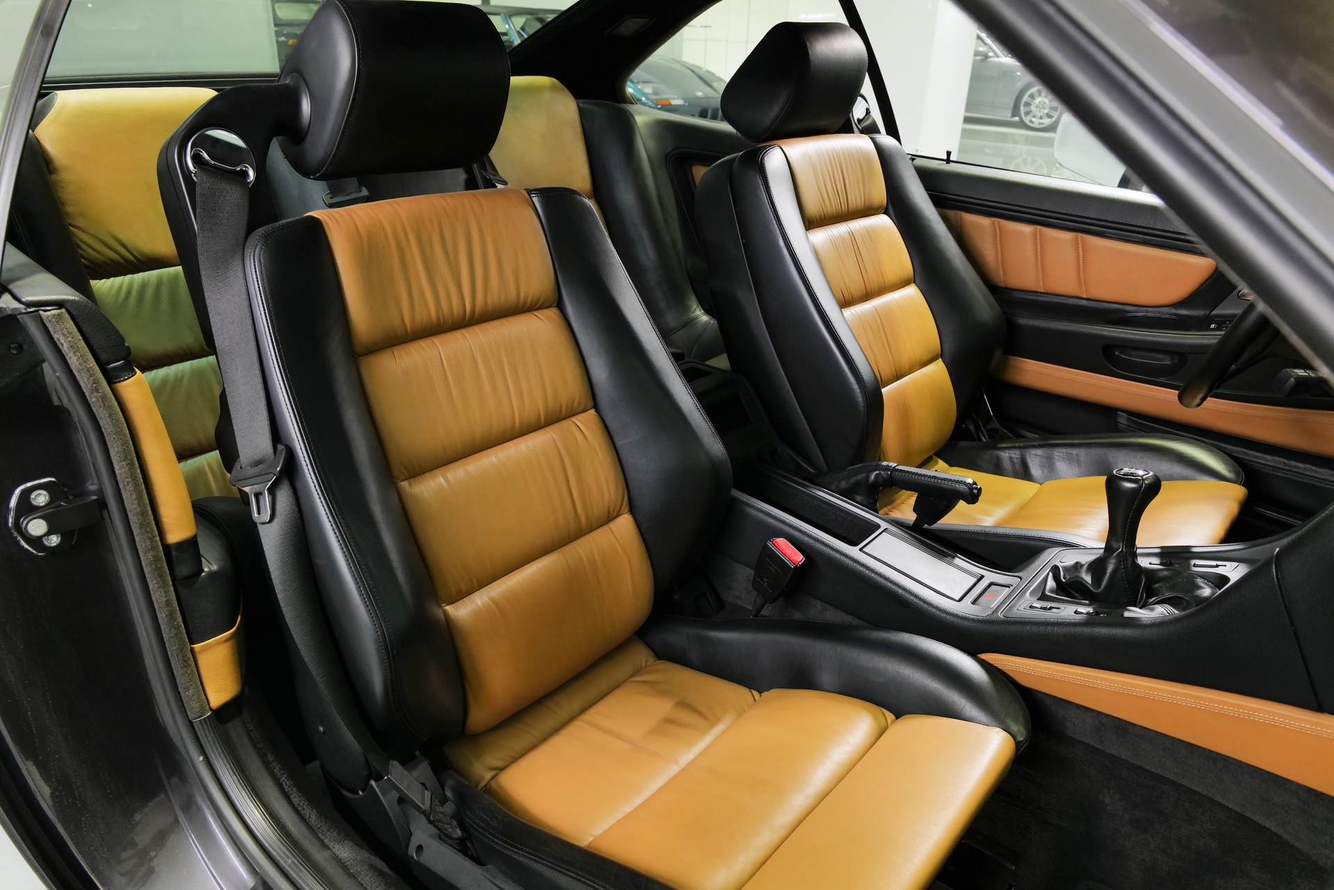 1990_BMW_850_CSi_prototype-auction13