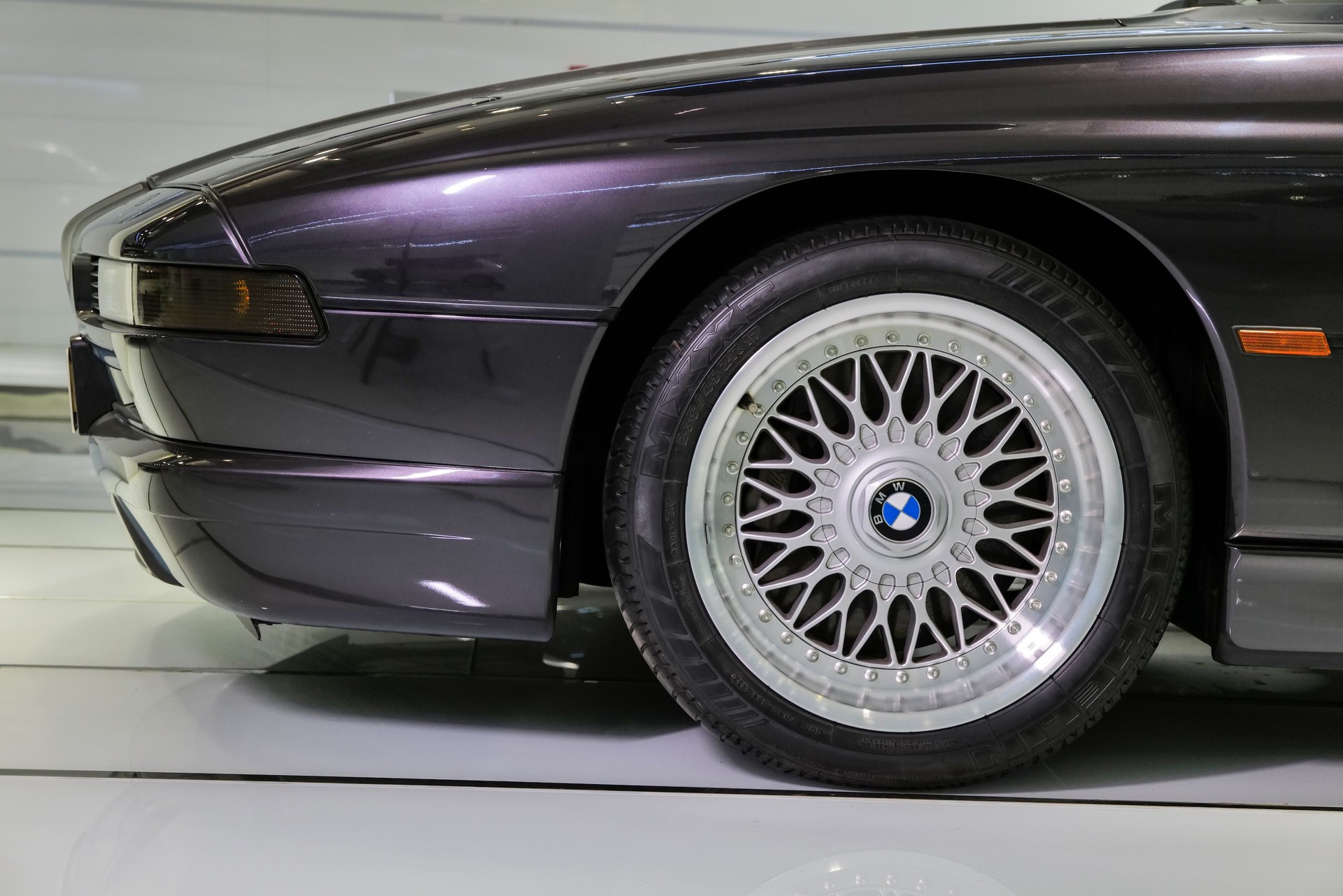 1990_BMW_850_CSi_prototype-auction18
