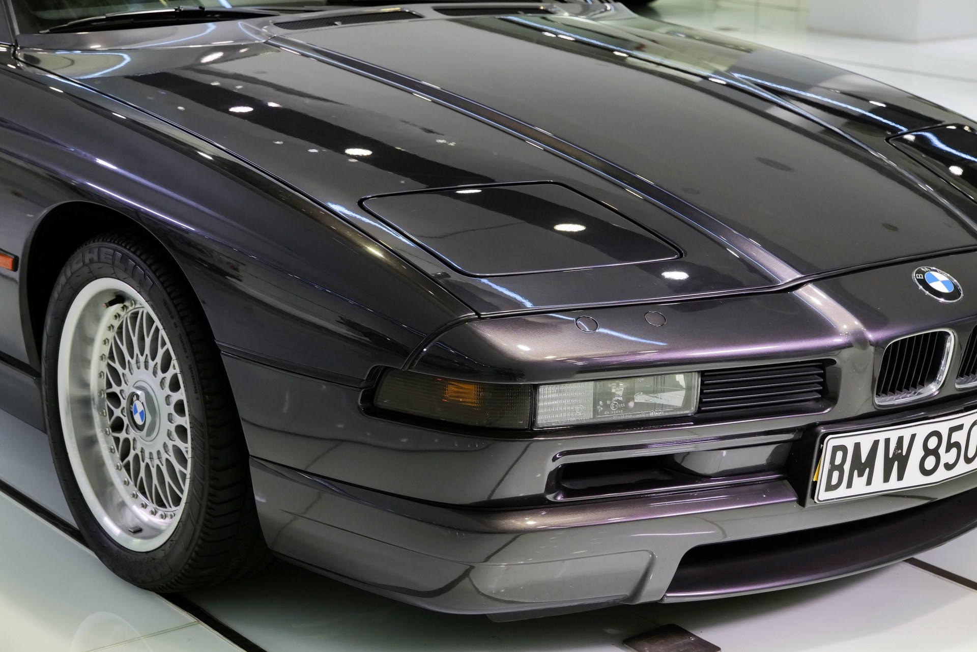 1990_BMW_850_CSi_prototype-auction20