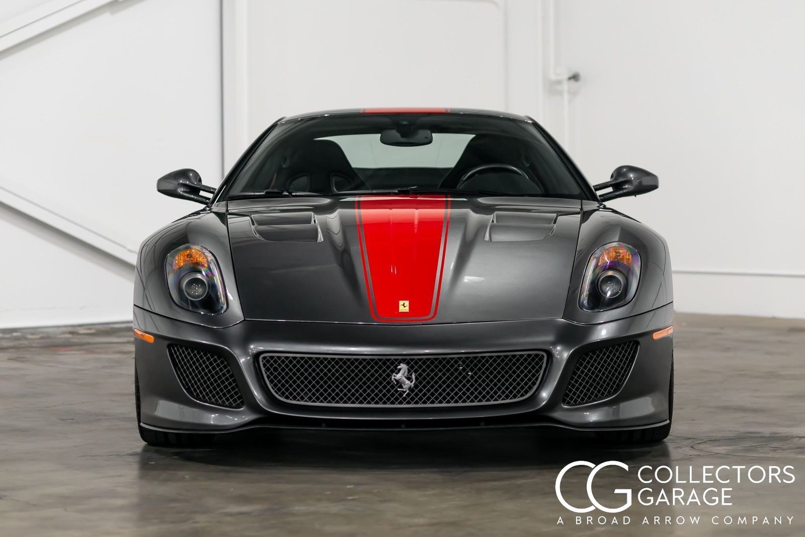 2010_Ferrari_599_GTO_sale-02