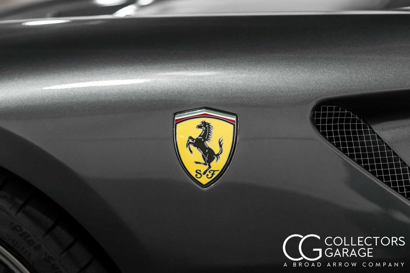 2010_Ferrari_599_GTO_sale-21