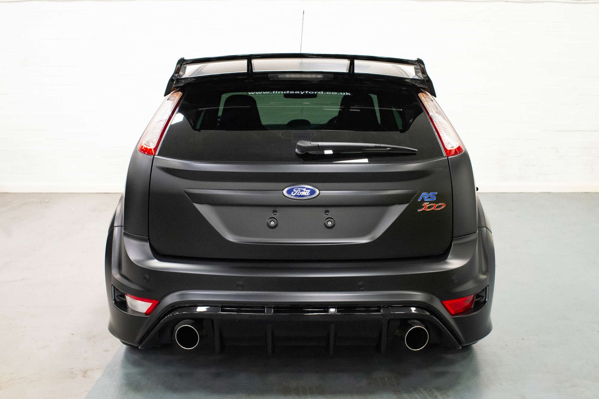 2010_Ford_Focus_RS500_sale-02