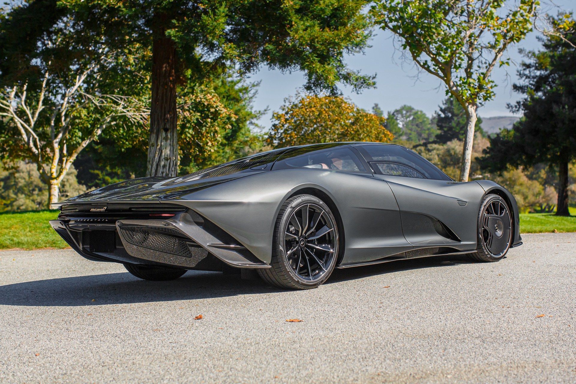 2020-McLaren-Speedtail-auction-03