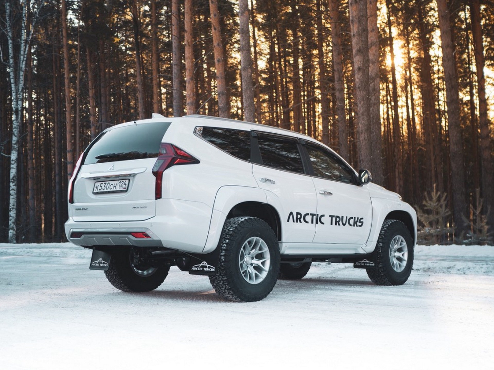 Arctic_Trucks_Mitsubishi_Pajero_Sport-AT35-9
