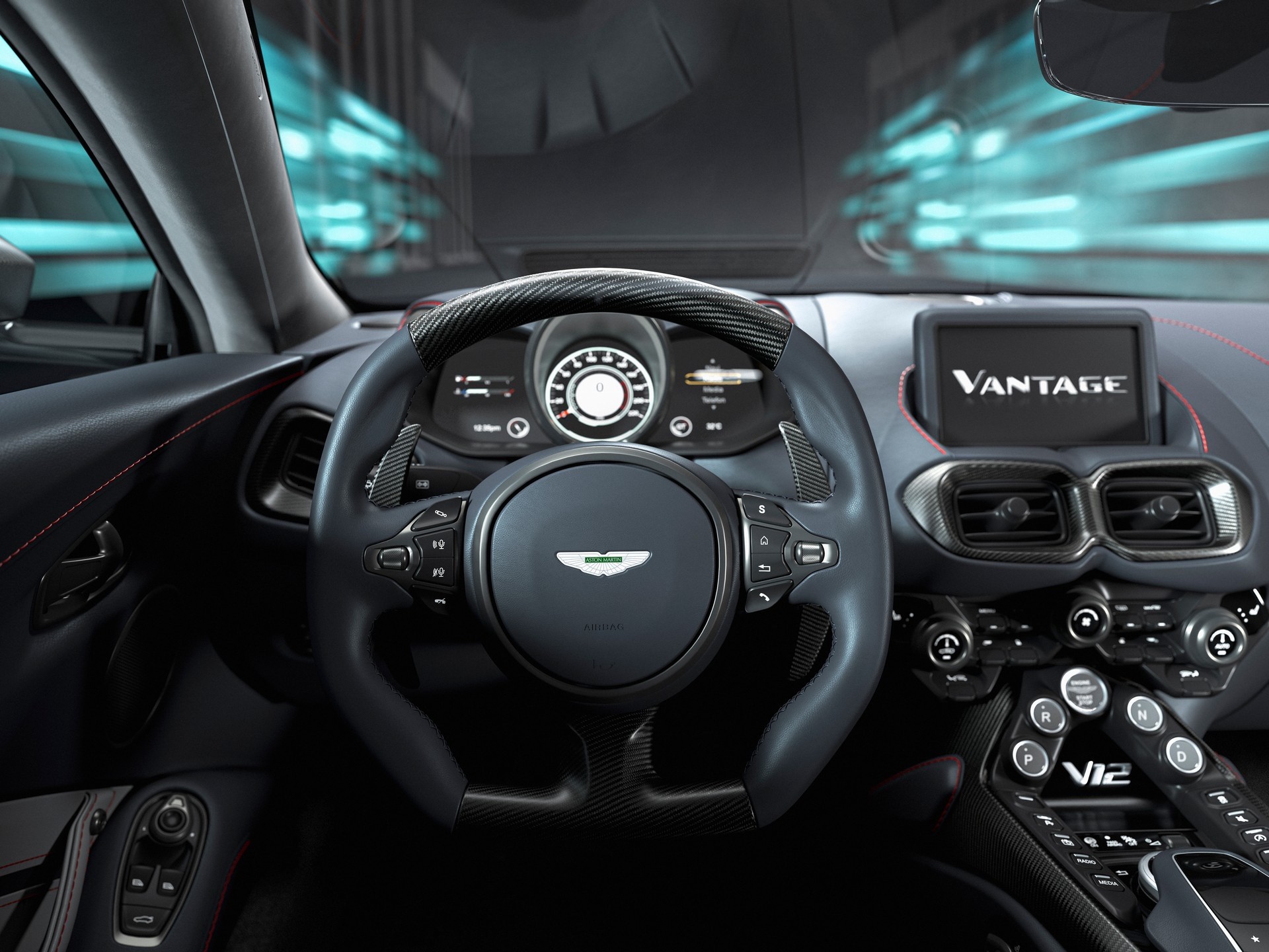 Aston_Martin_V12_Vantage-11