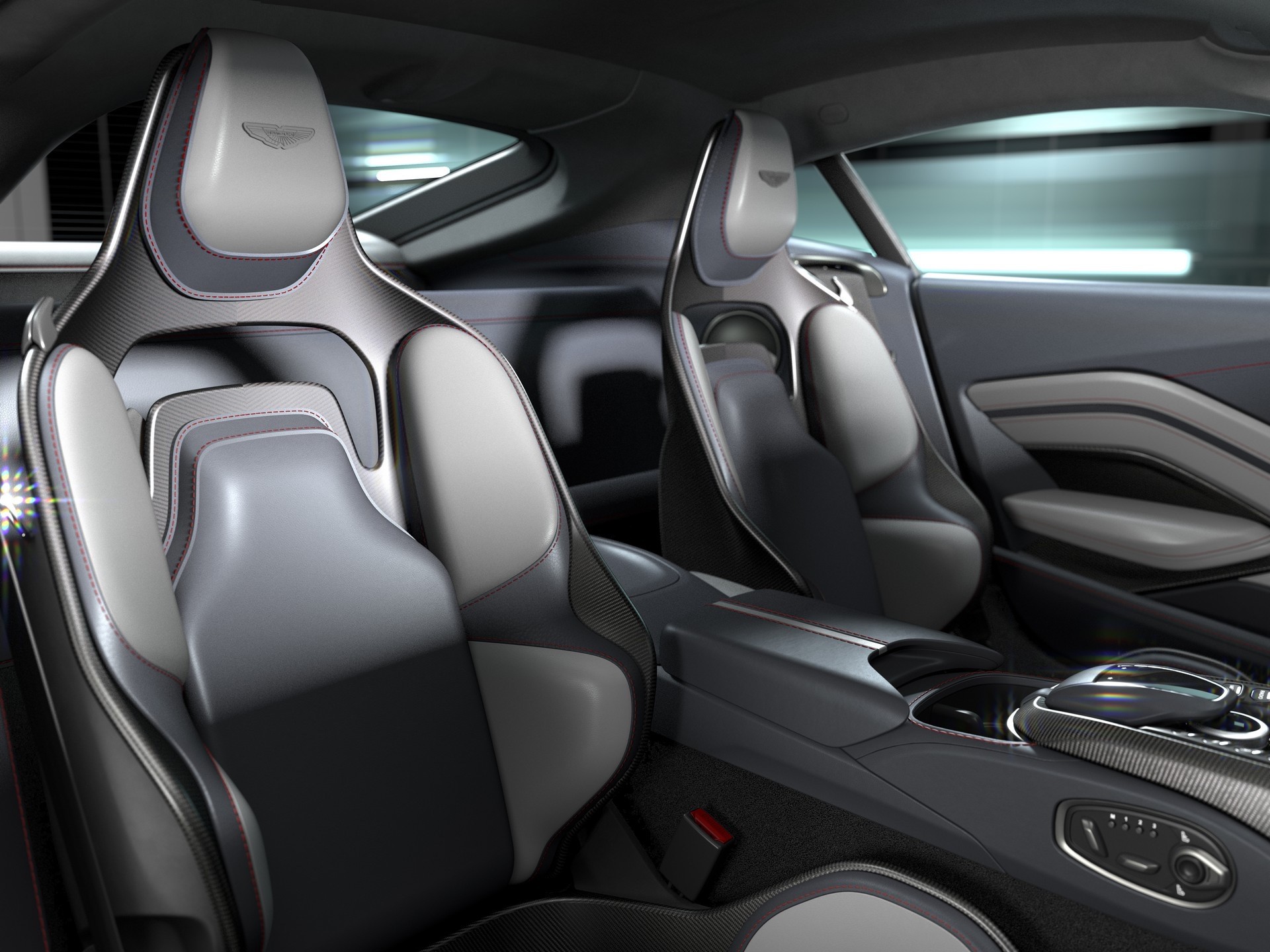 Aston_Martin_V12_Vantage-9