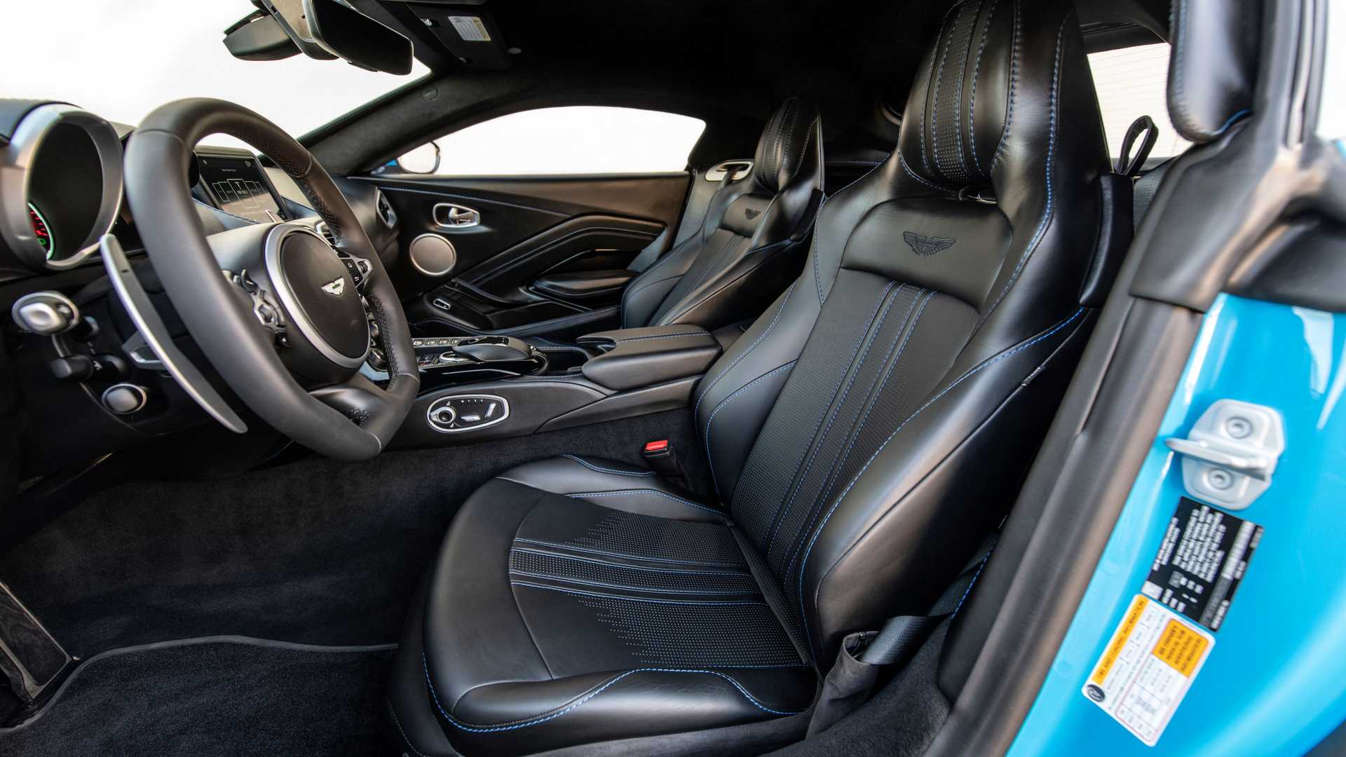 Aston-Martin-Vantage-By-AddArmor-11