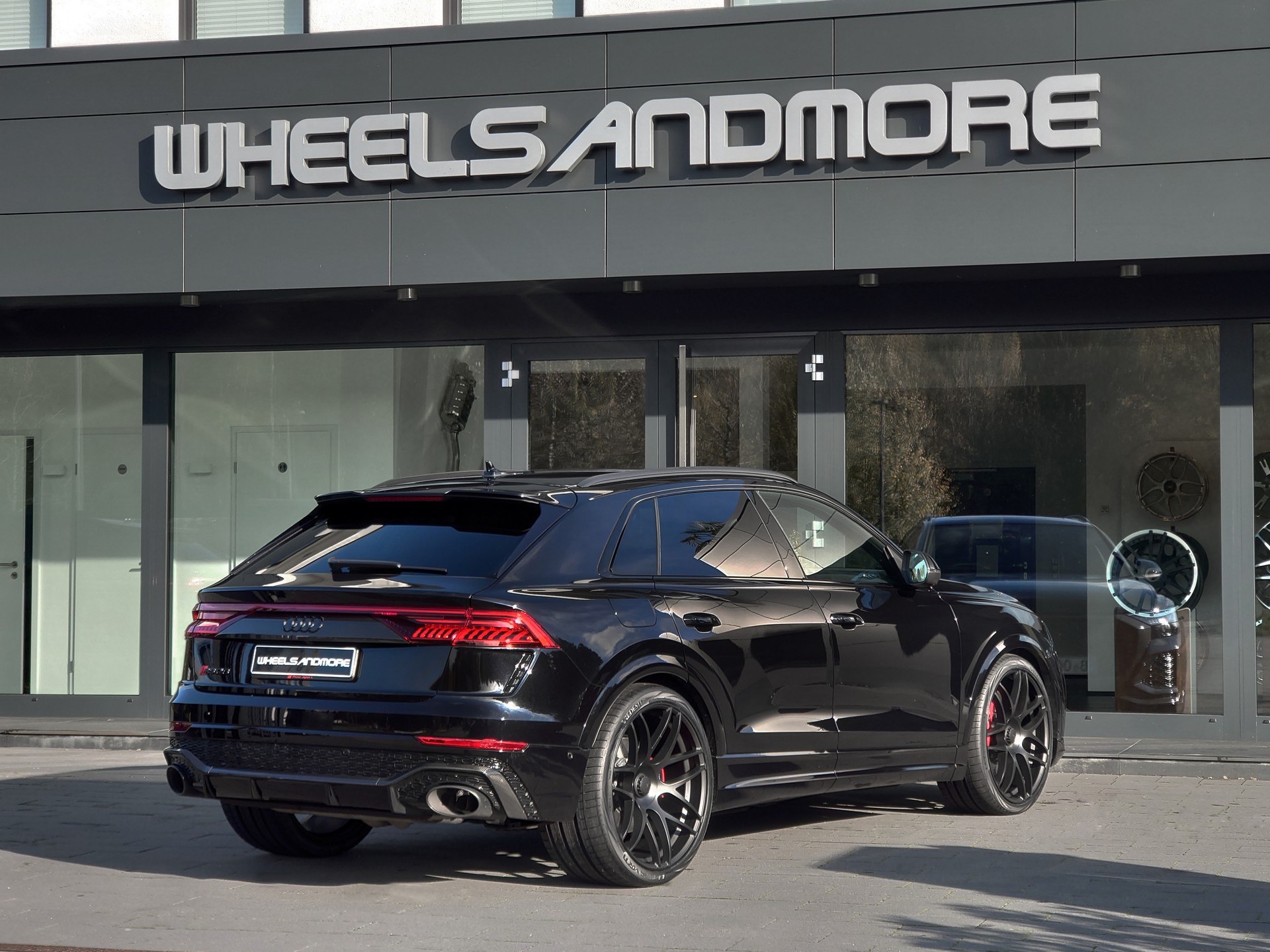 Audi_RS_Q8_by_Wheelsandmore-0007