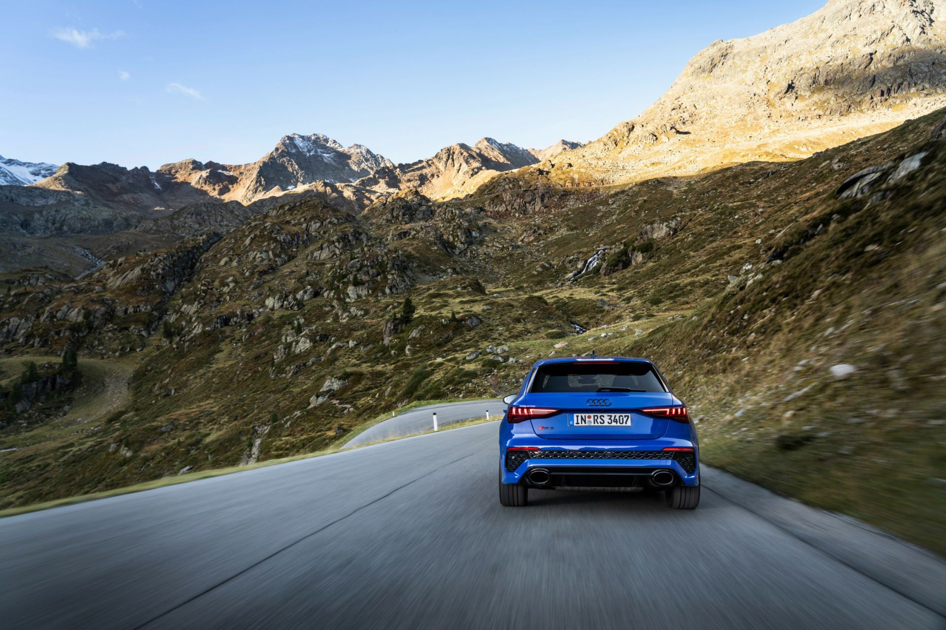 2023-Audi-RS3-Performance-edition-104
