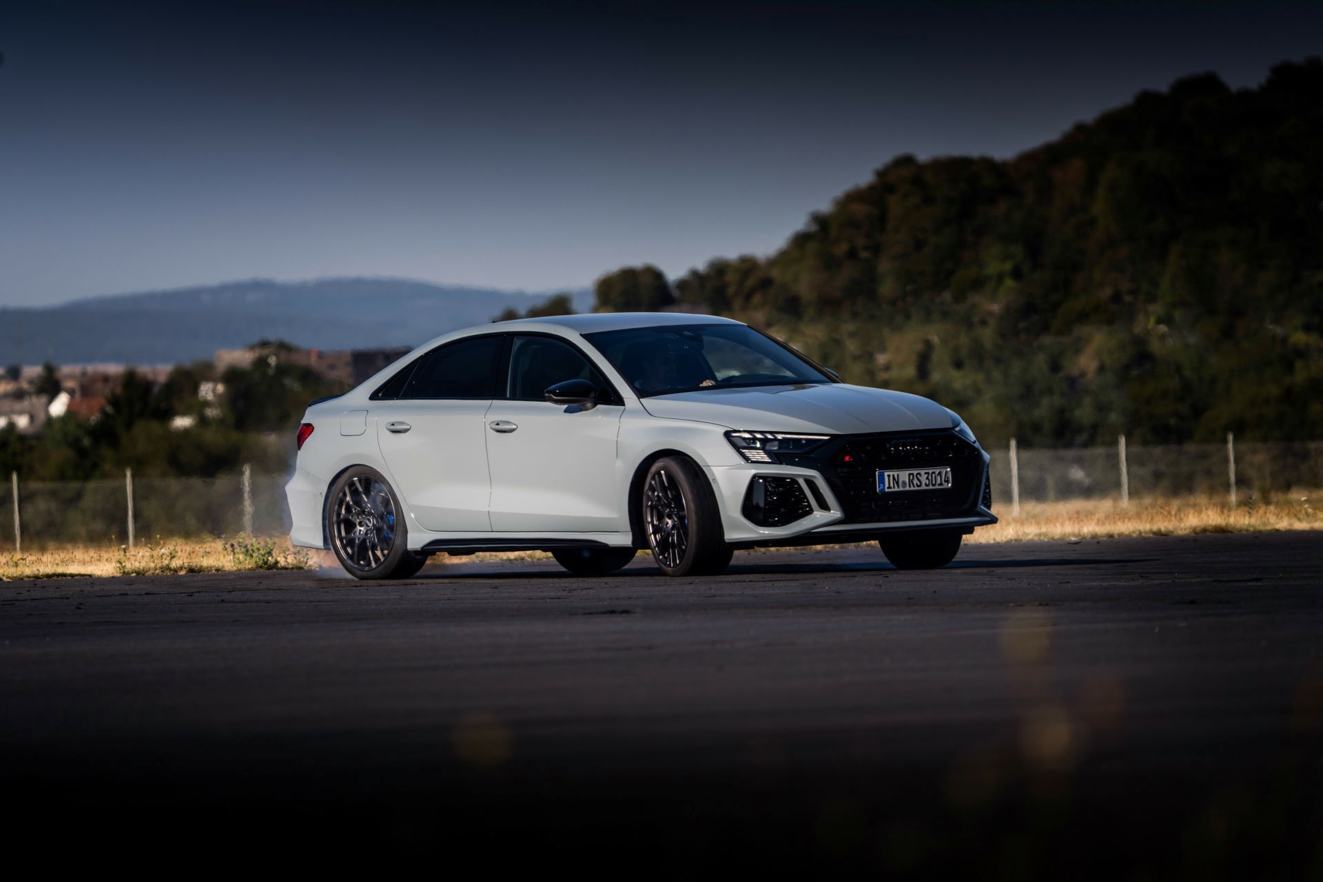 2023-Audi-RS3-Performance-edition-20