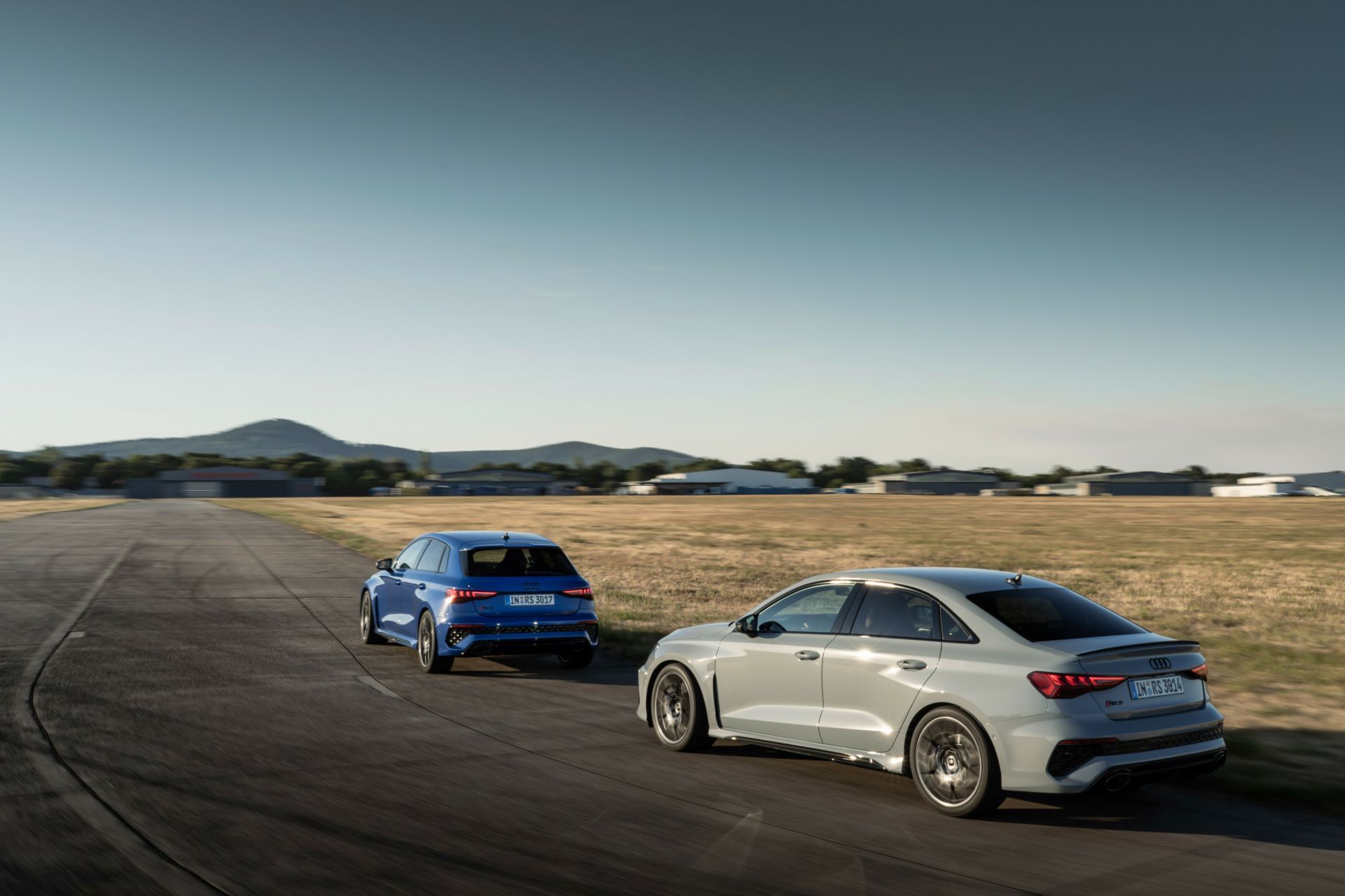 2023-Audi-RS3-Performance-edition-26
