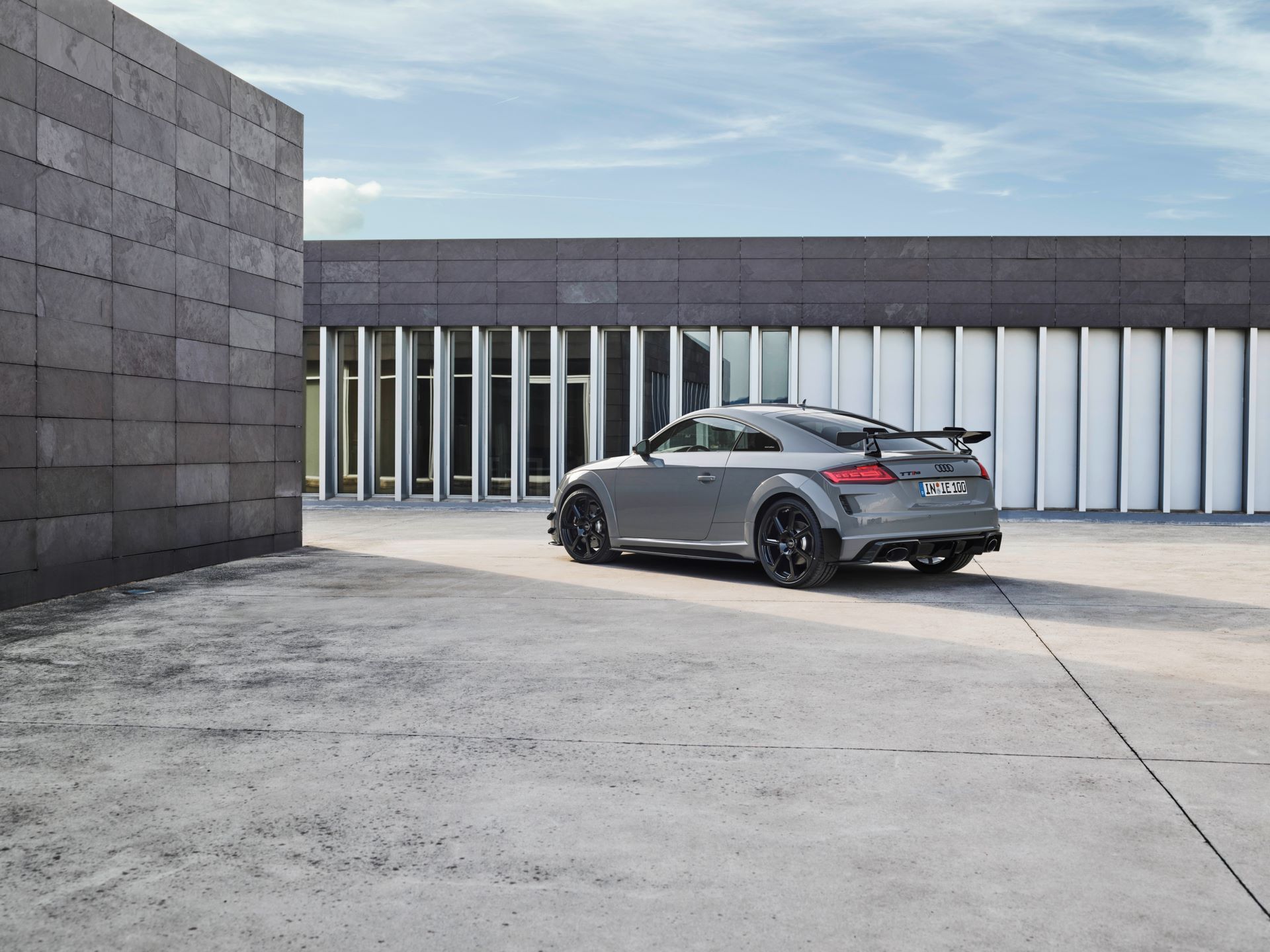 Audi-TT-RS-Iconic-Edition-59