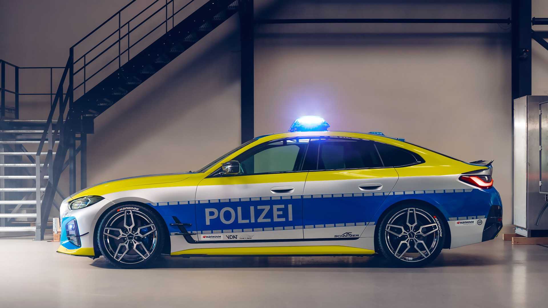 BMW-i4-M50-Tune-it-safe-18