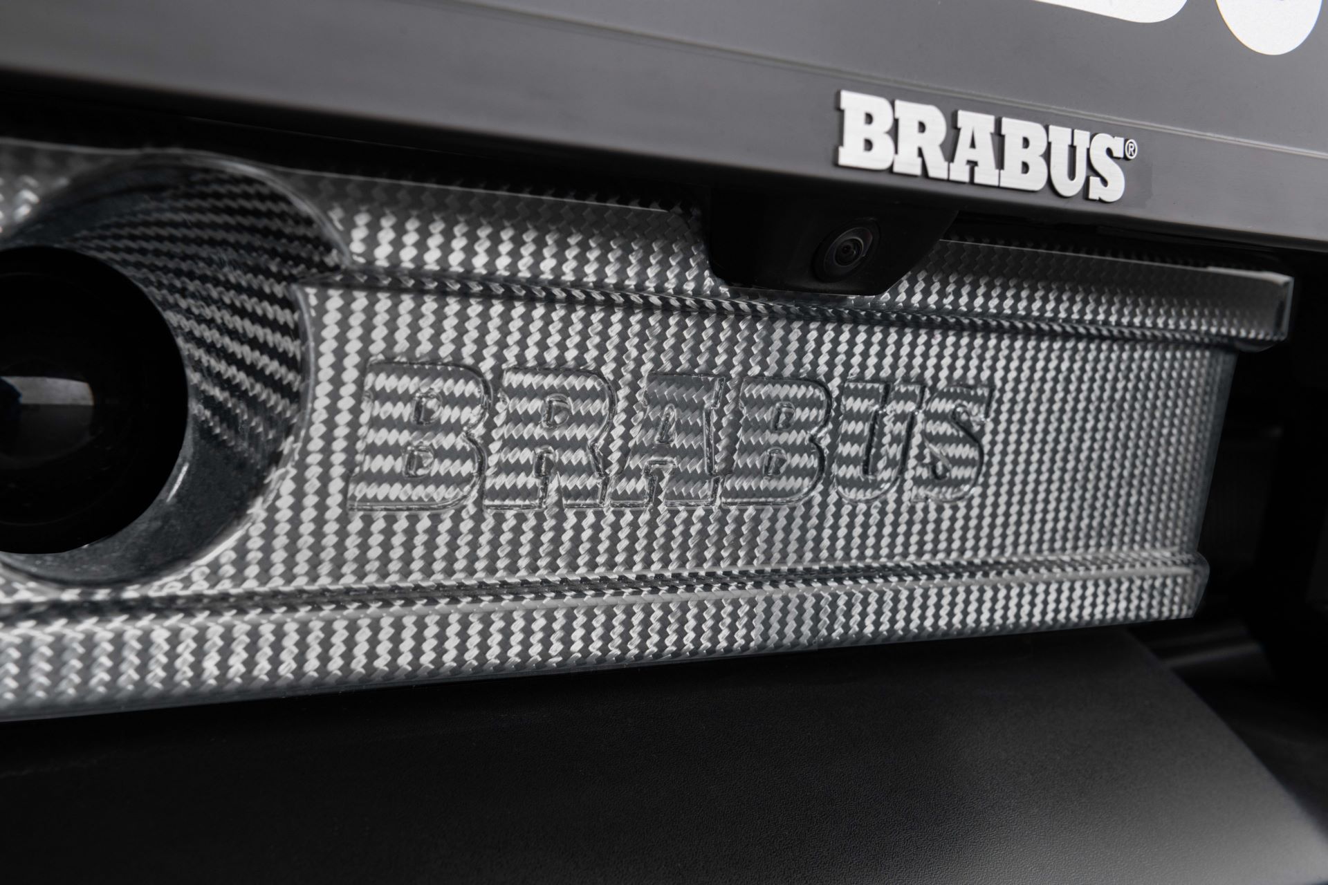 BRABUS-for-Porsche-Taycan-Turbo-S-8