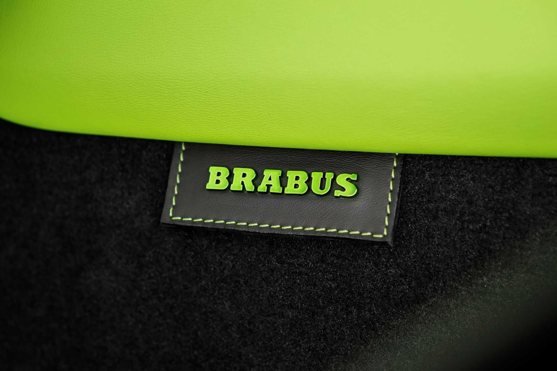 Brabus_For-Porsche-Taycan-Turbo-S-Outdoor-47