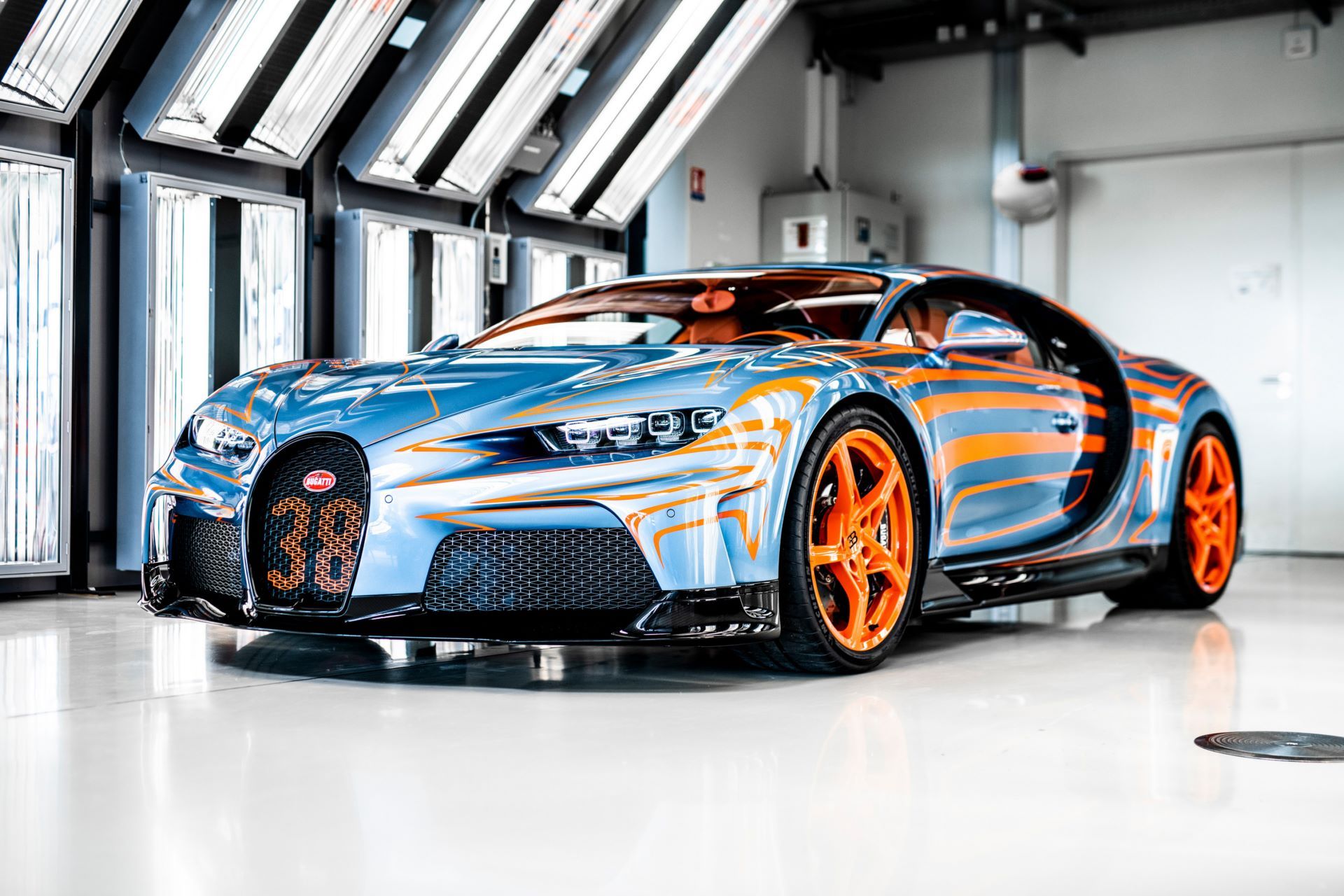 Bugatti-Chiron-Super-Sport-first-deliveries-4