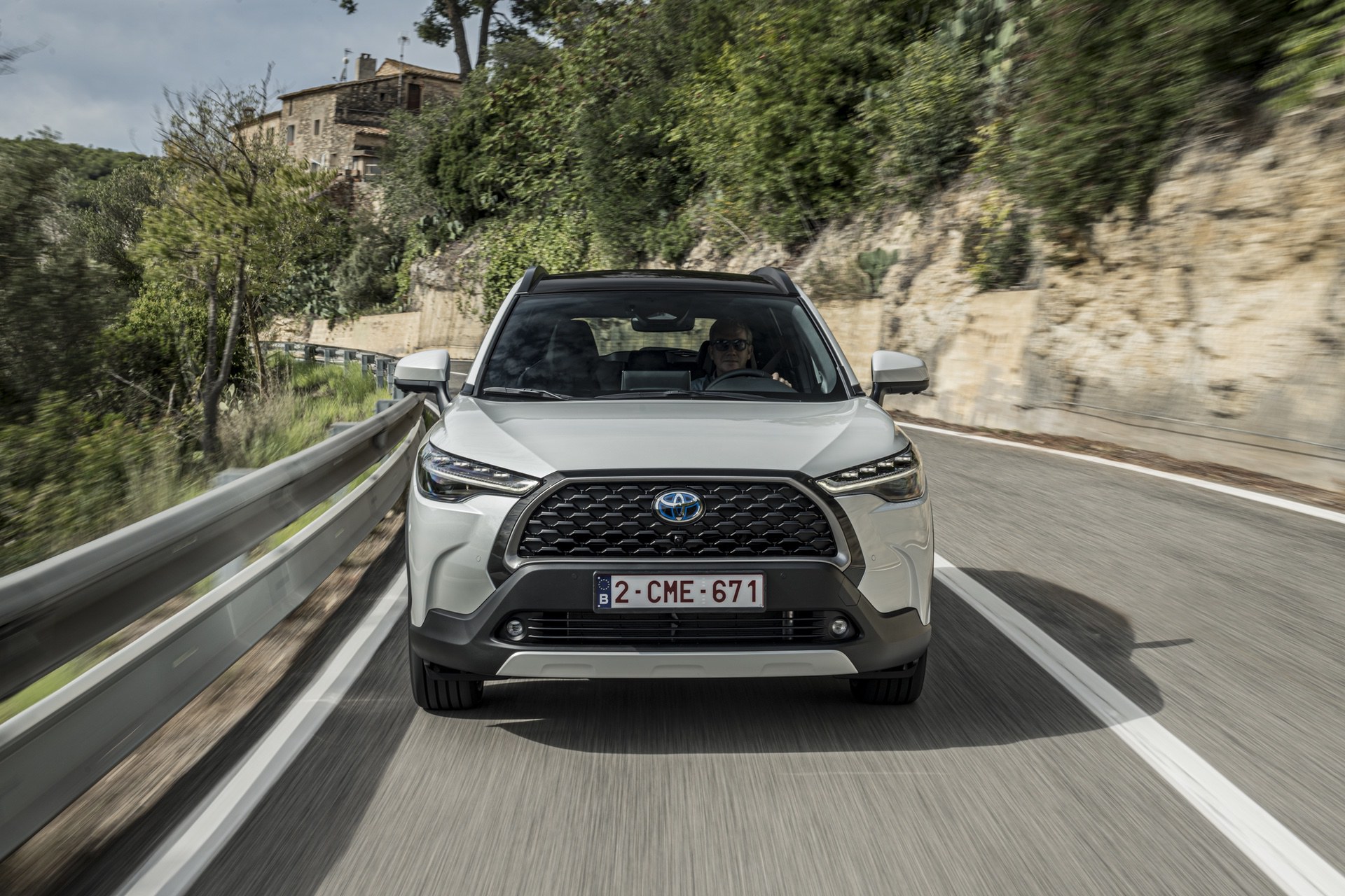 First_Drive_Toyota_Corolla_Cross-25