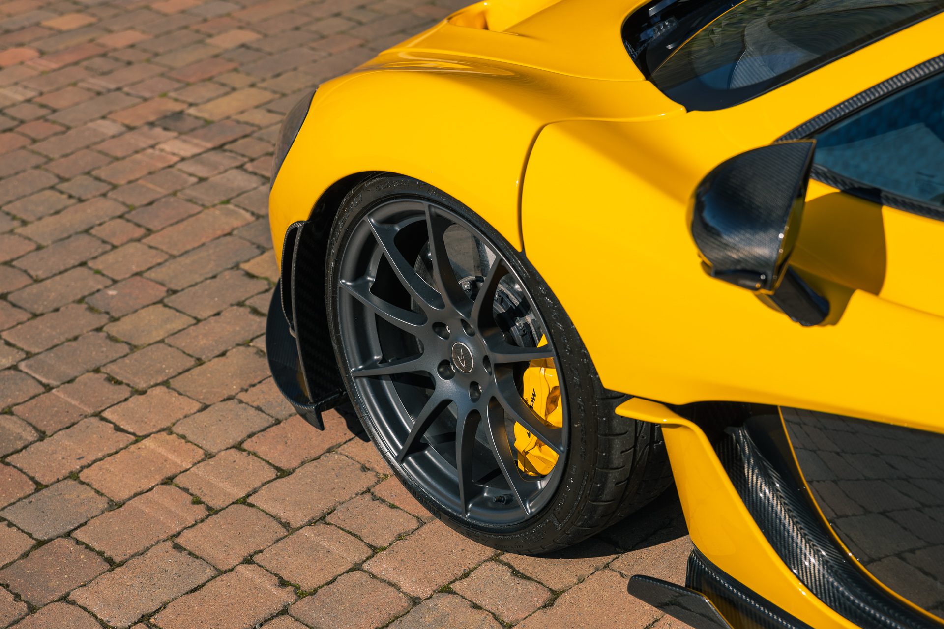 First-McLaren-P1-for-sale-24