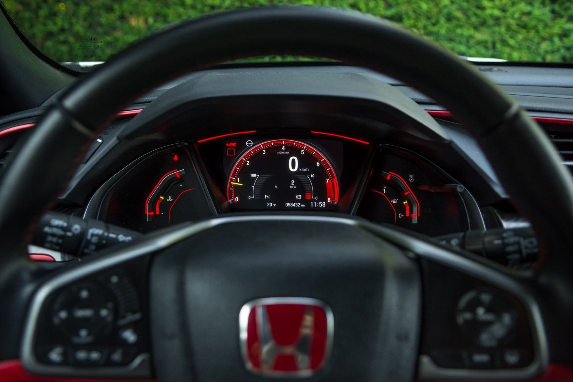 Honda-Civic-Type-R-Max-Verstappen-for-sale-14