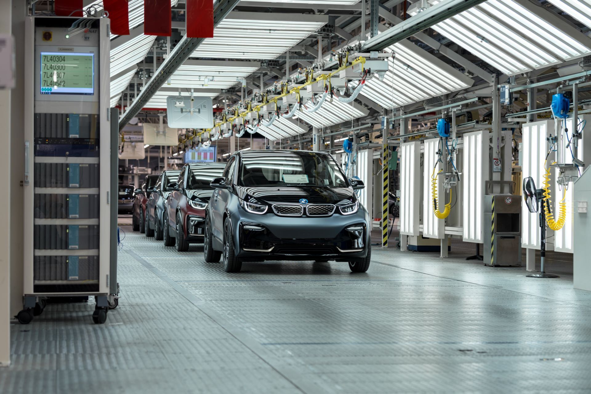 BMW-i3-production-plant-42
