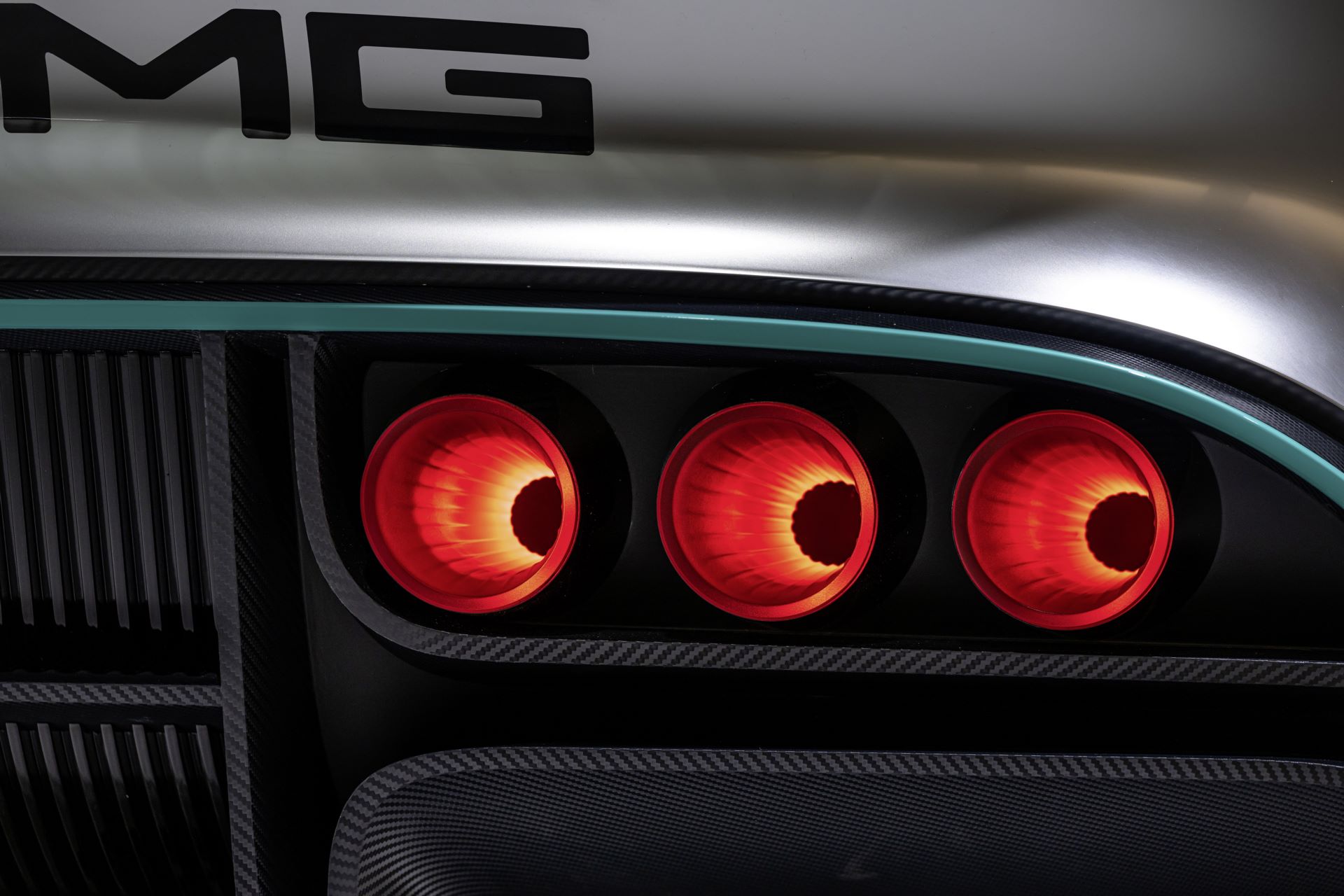 Mercedes-Vision-AMG-Concept-14