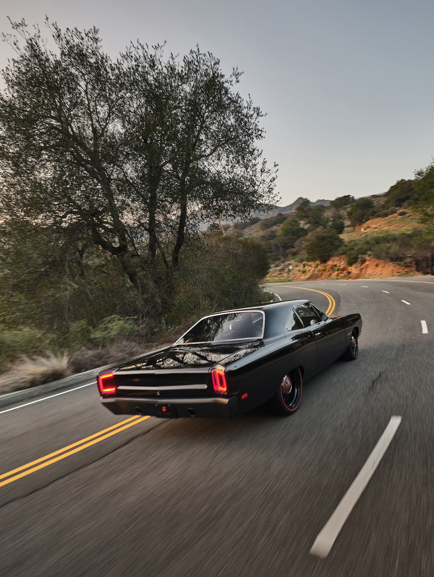 Plymouth-Road-Runner-Kevin-Hart-10
