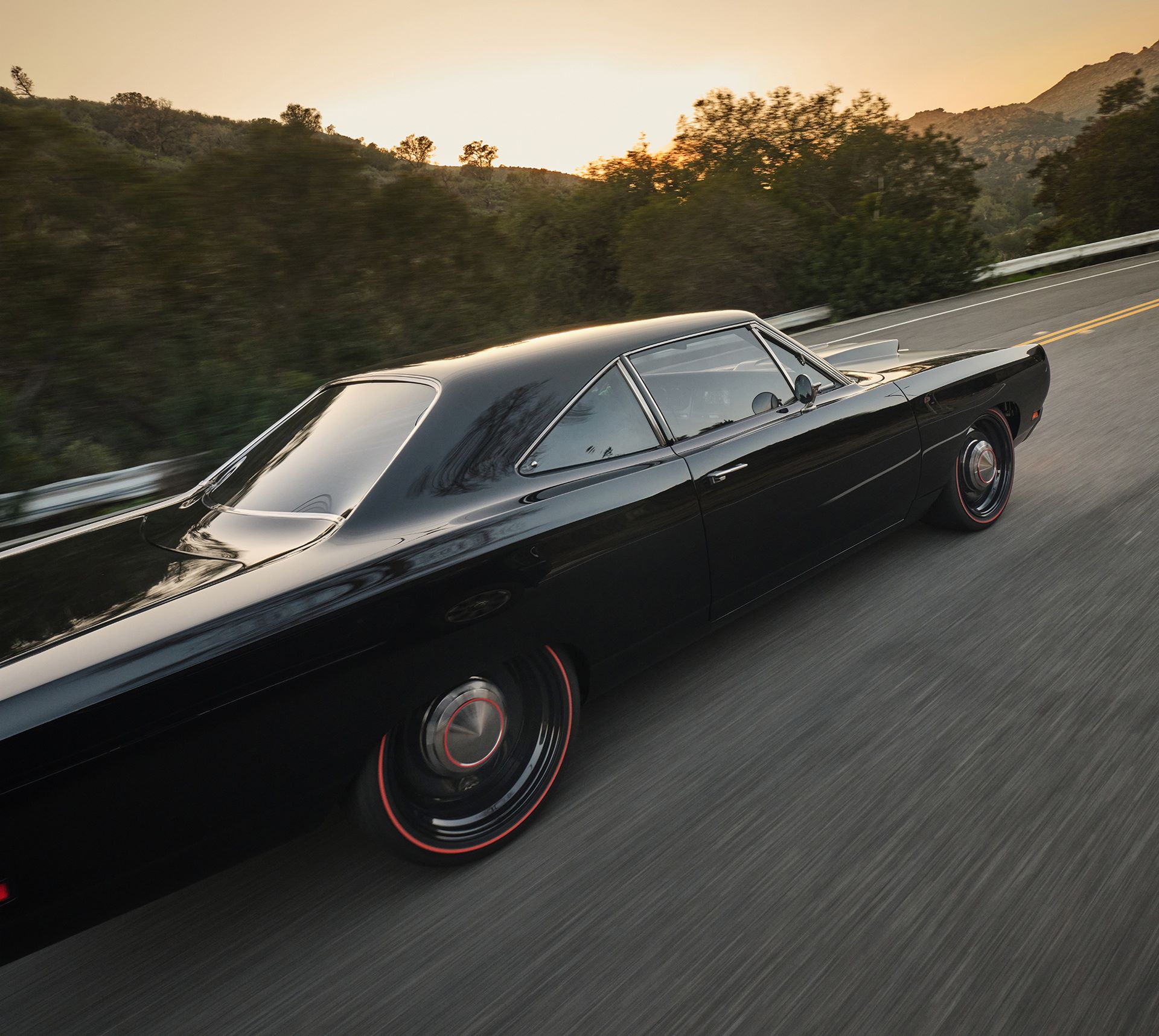 Plymouth-Road-Runner-Kevin-Hart-9