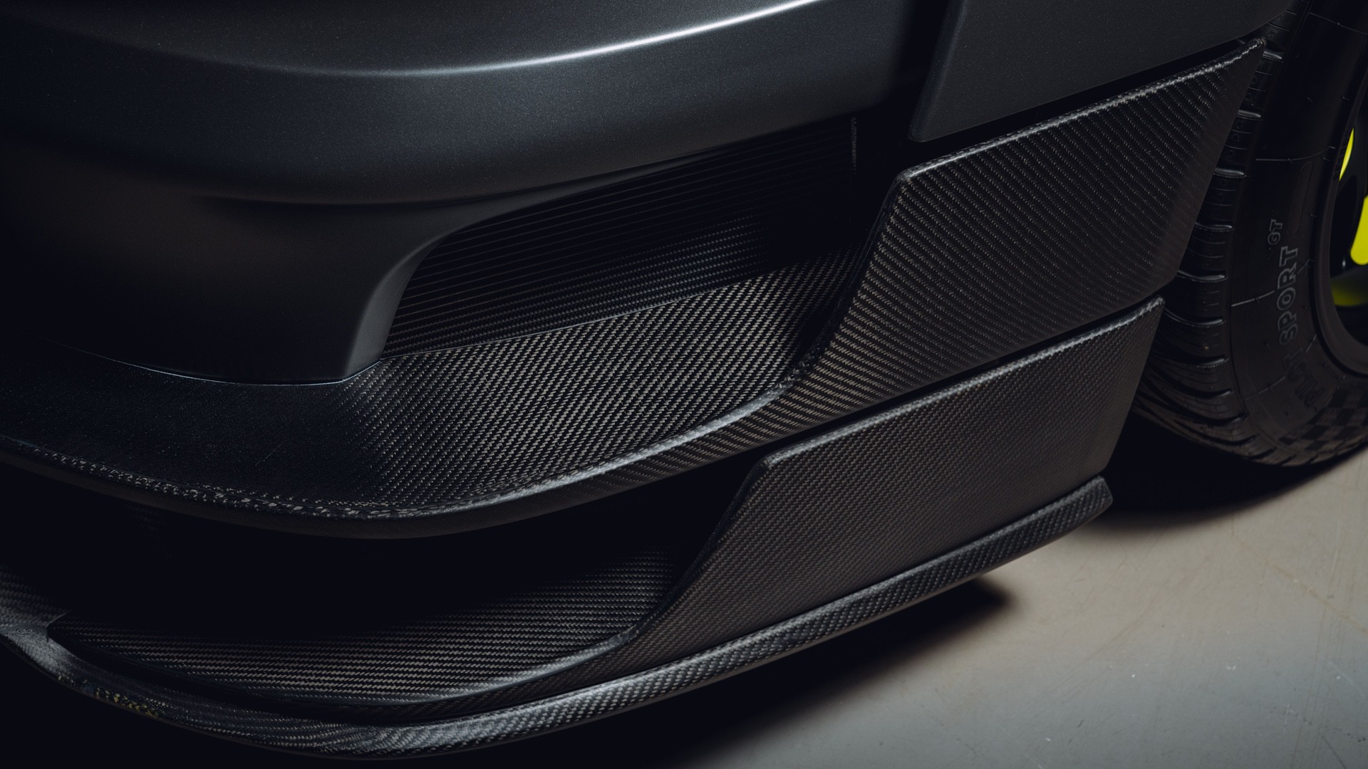 Porsche_911_GT2_RS_Clubsport_25-1