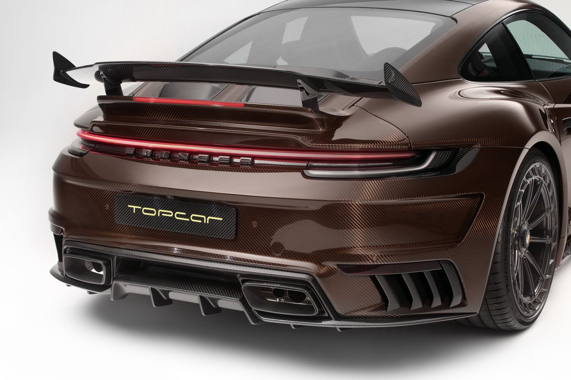 Porsche-911-Stinger-GTR-Brown-Carbon-Edition-by-TopCar-10