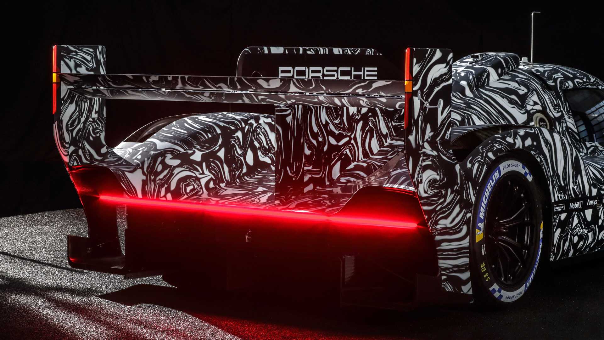 Porsche-Le-Mans-Hypercar-LMDH-Prototype-13