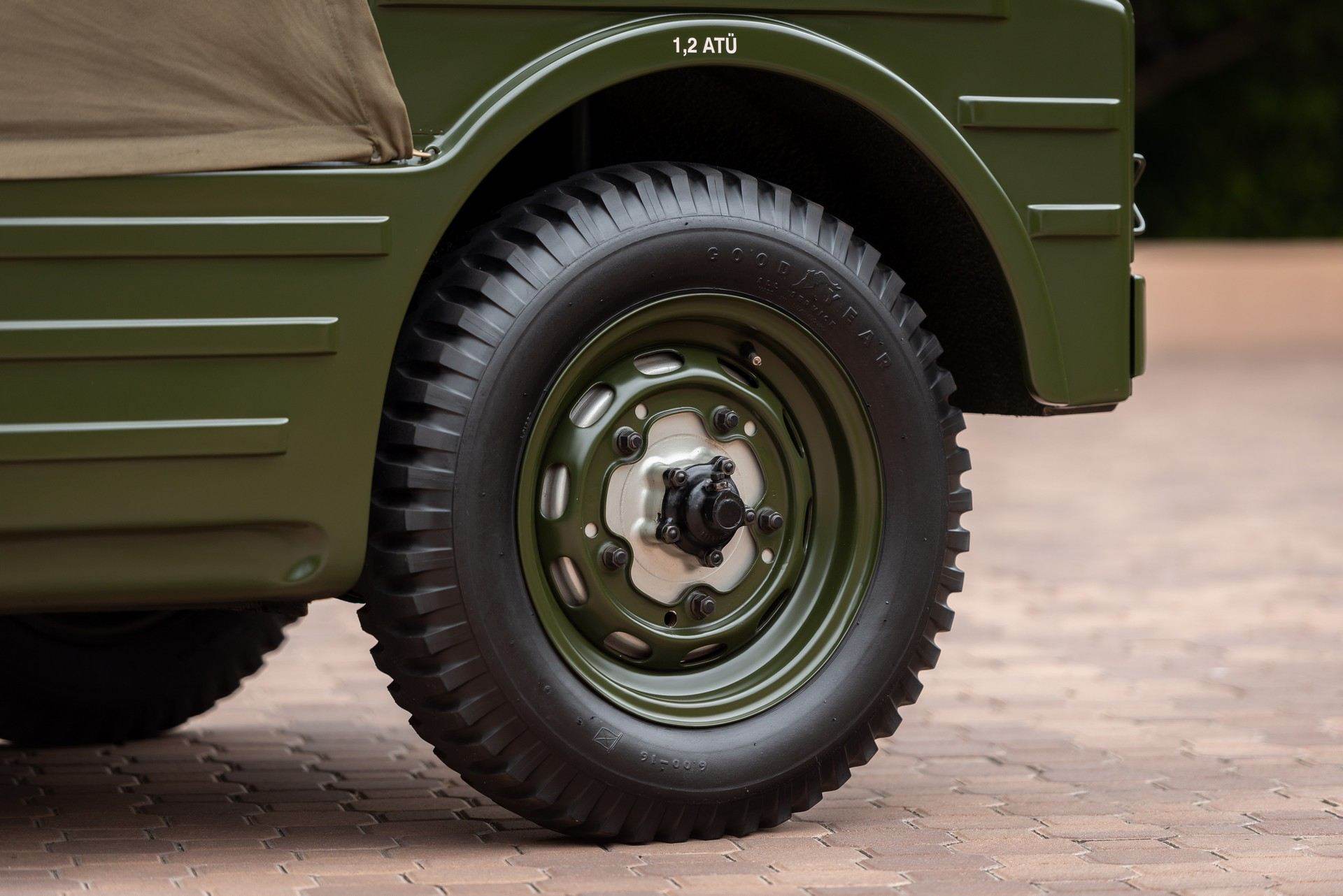 Porsche-Type-597-14