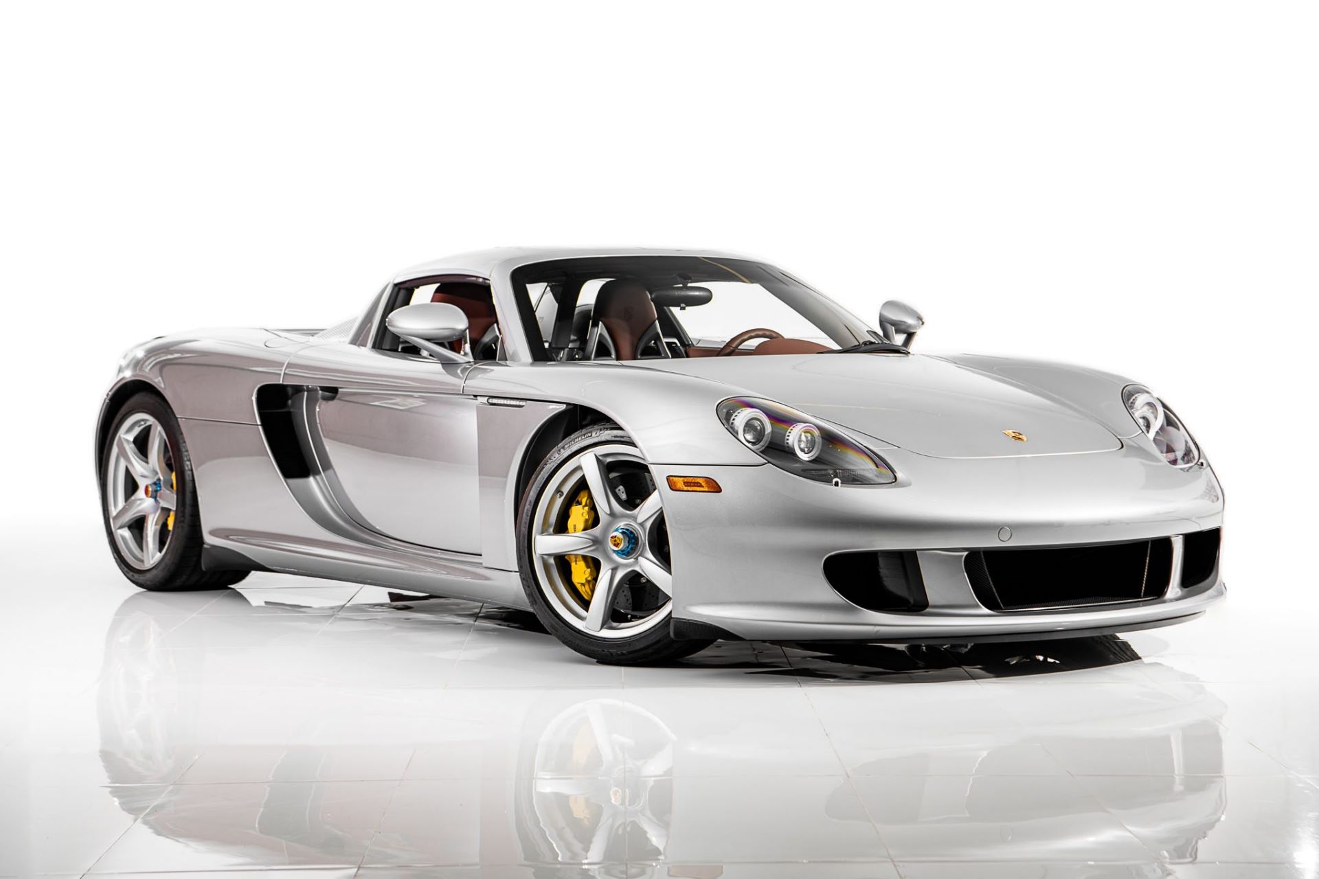 Silver-Porsche-Carrera-GT-for-sale-1
