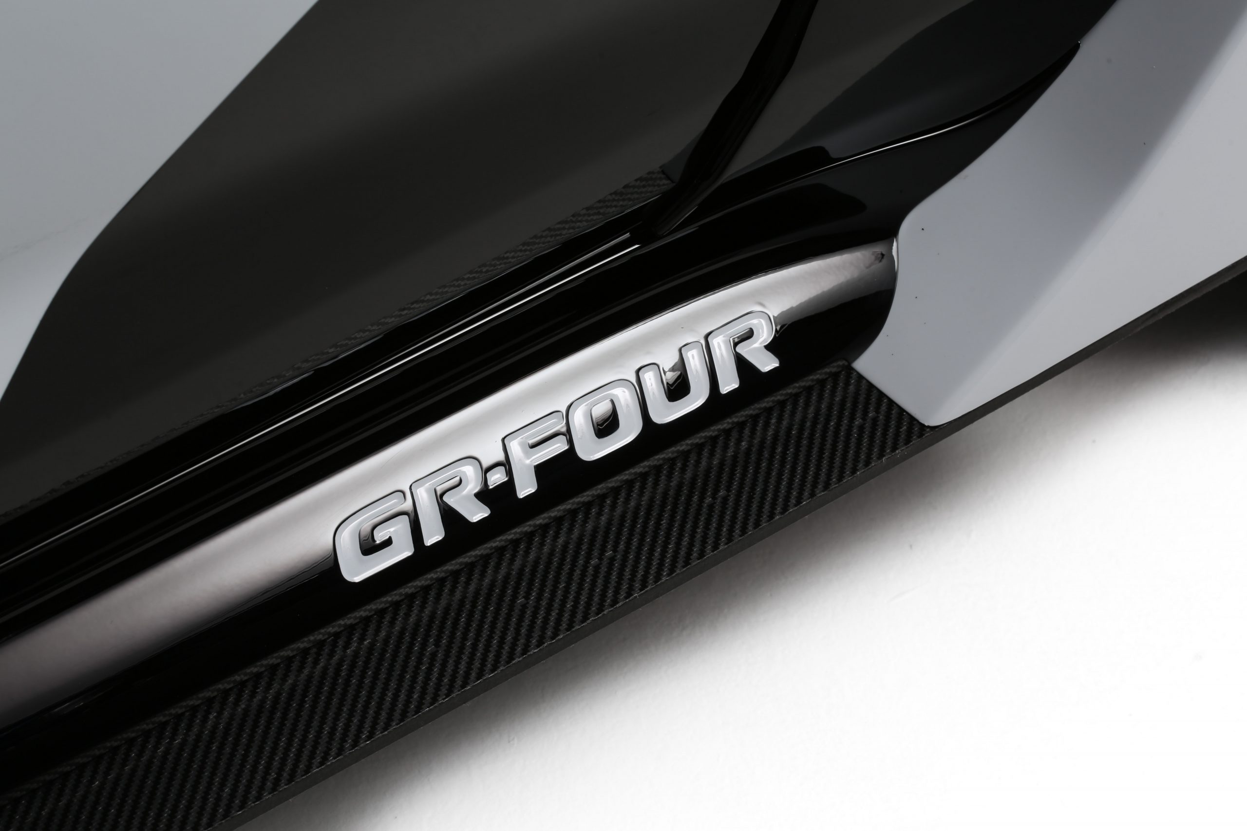 GR_Corolla_Rally_Concept_SEMA_2022_Hi-Res_10-scaled
