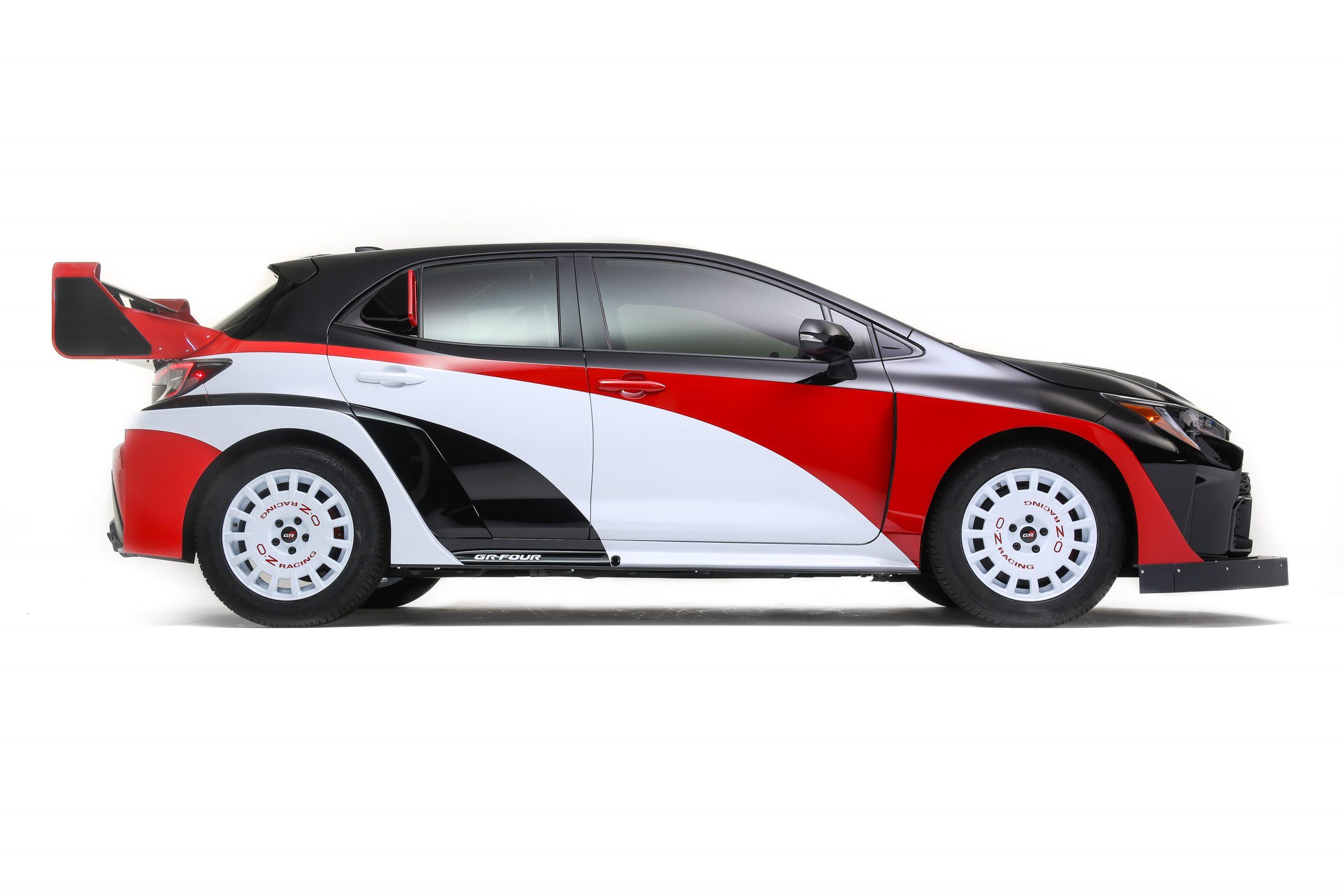 GR_Corolla_Rally_Concept_SEMA_2022_Hi-Res_15-scaled