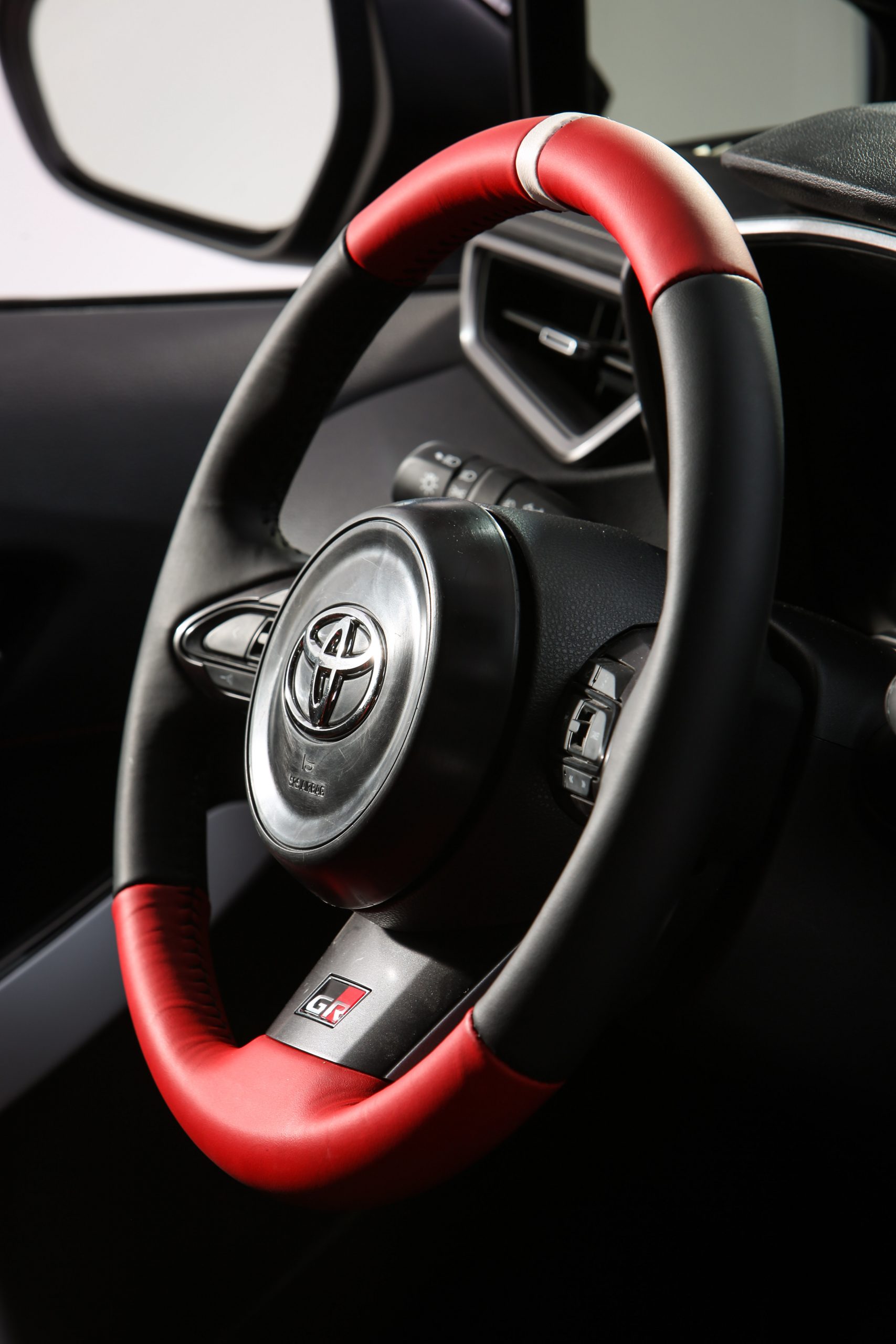 GR_Corolla_Rally_Concept_SEMA_2022_Hi-Res_19-scaled